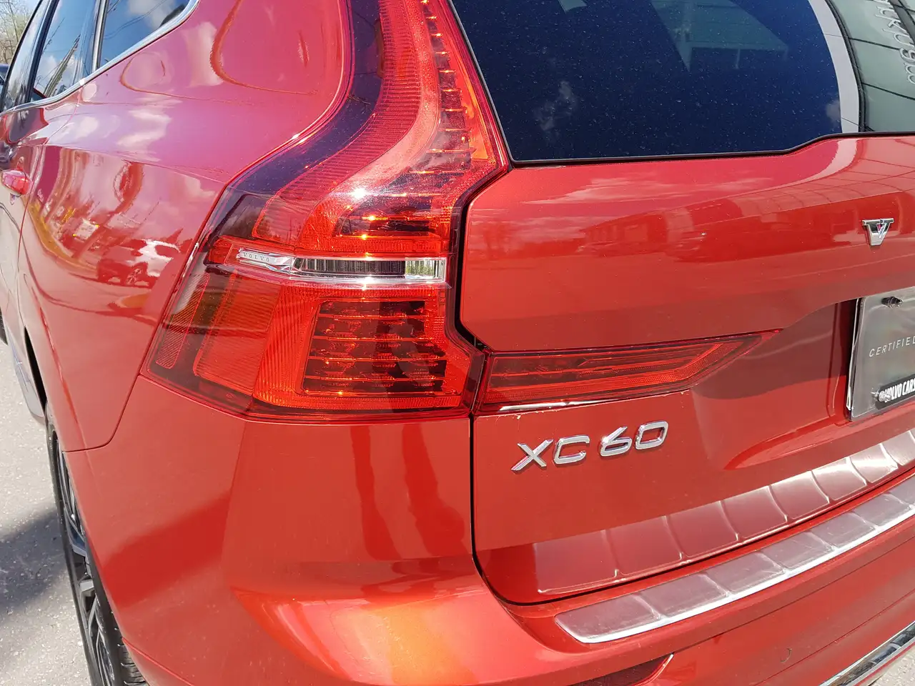 Volvo XC60 снимка Volvo XC60