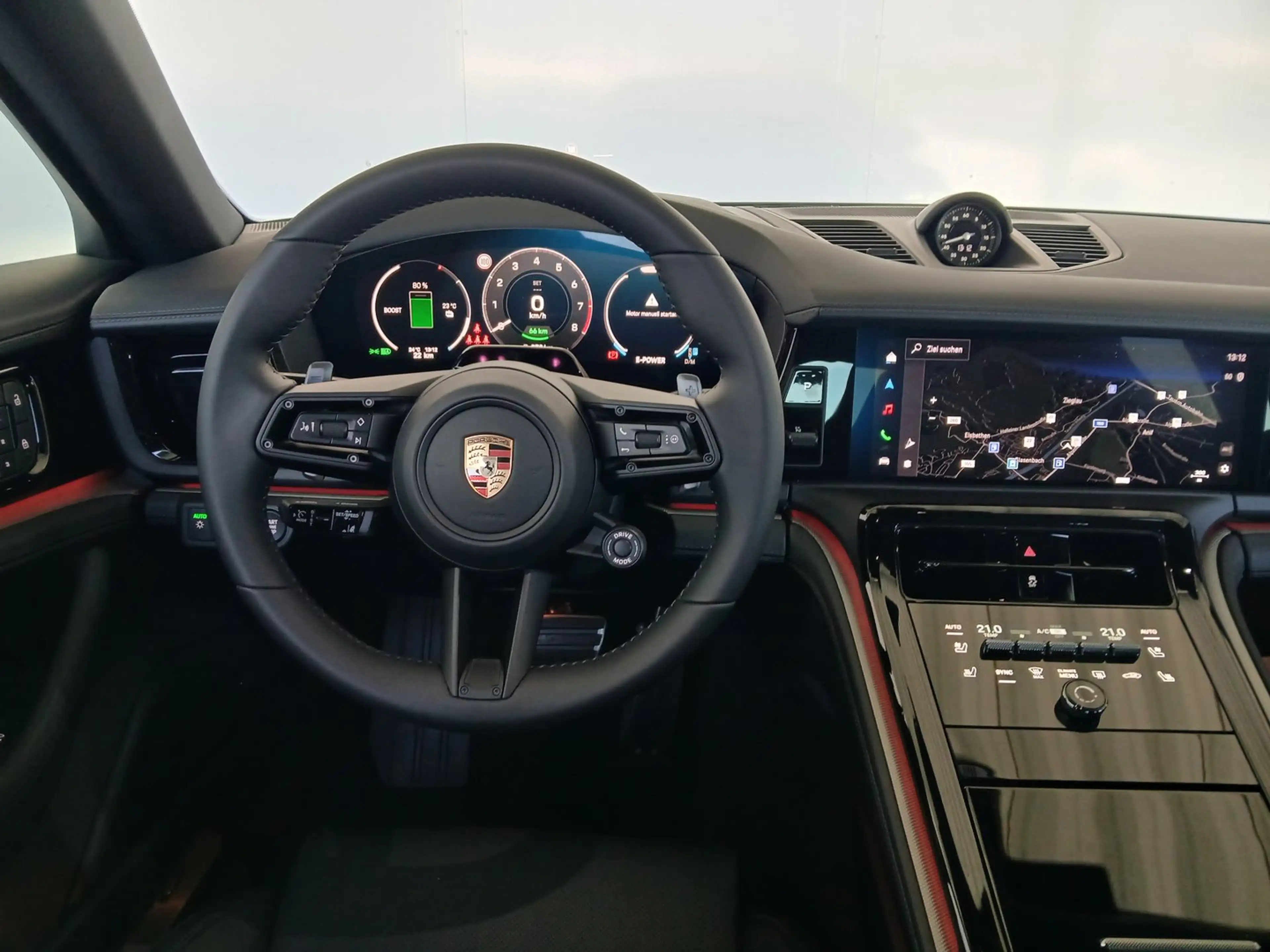Porsche Panamera 4 E-Hybrid — photo 14