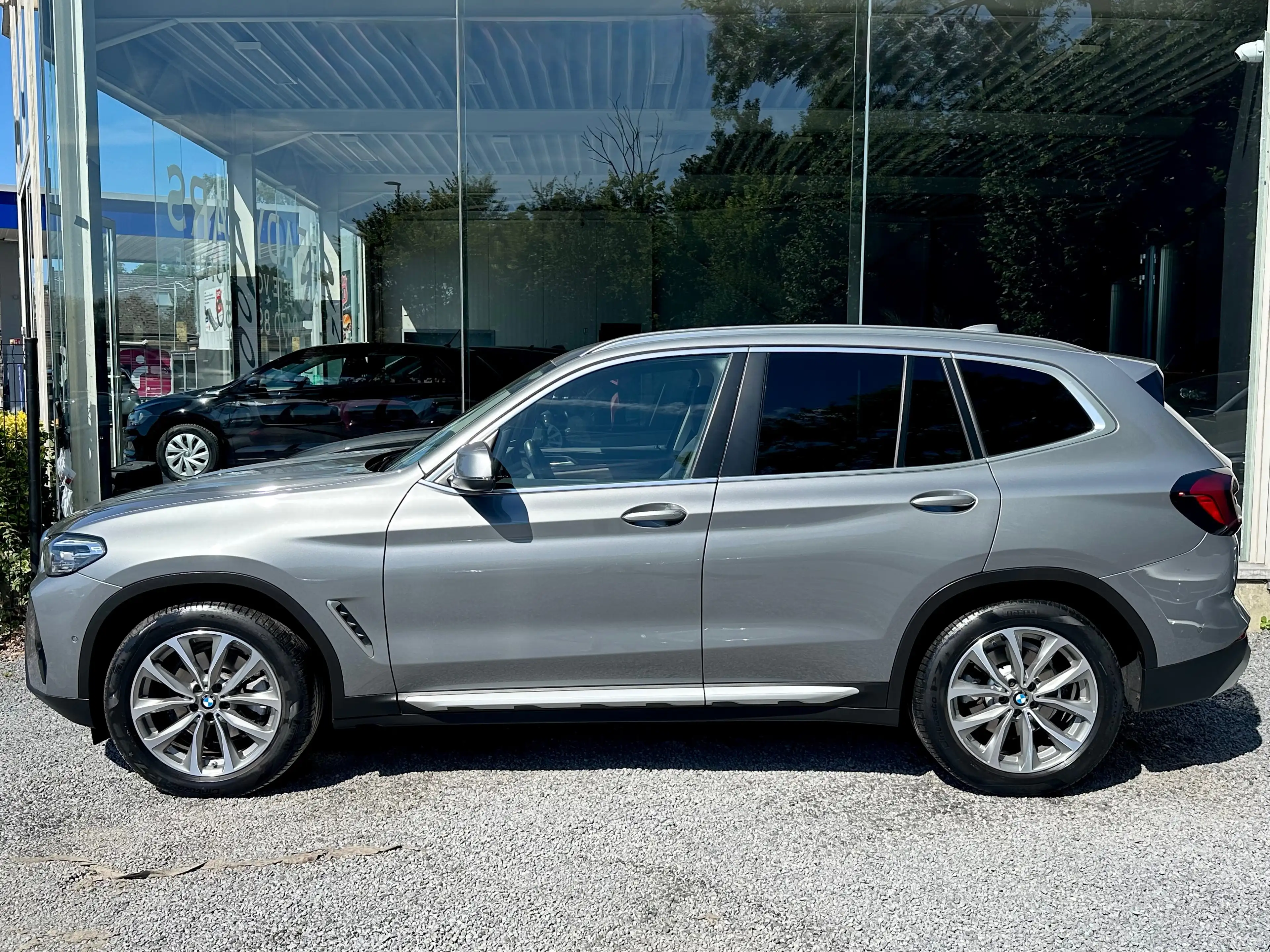 BMW X3 2.0*FACELIFT*1ER PROP*CAMERA*CARNET COMPLET BMW*CARPLAY*GARANTIE — photo 6