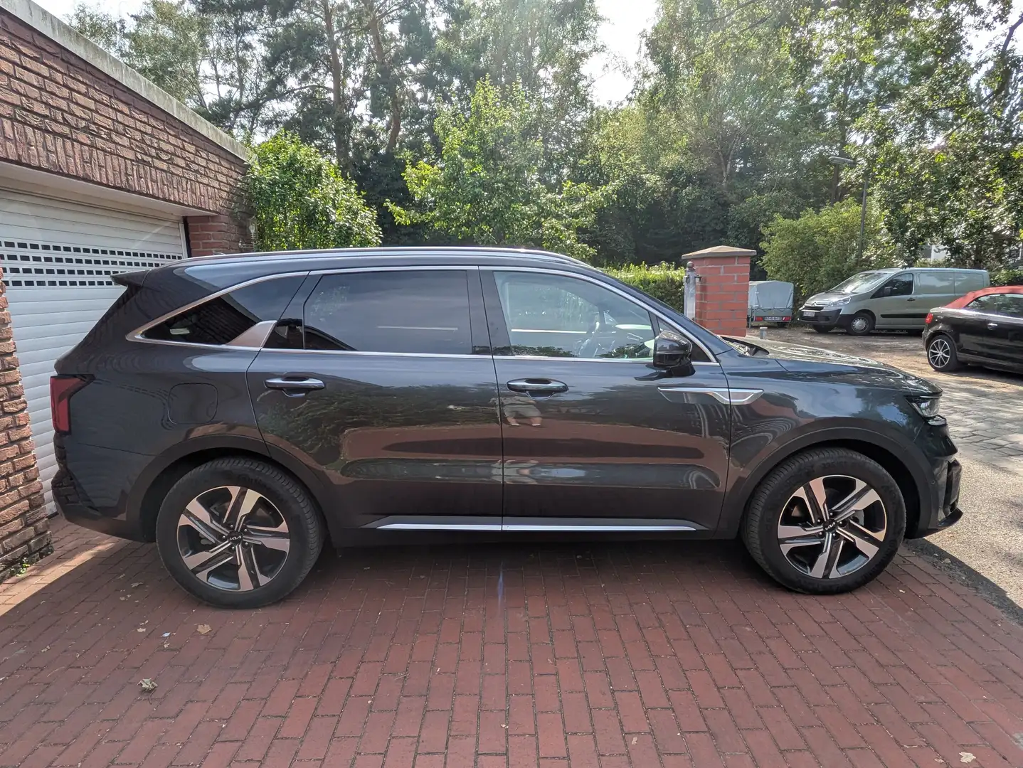 Kia Sorento Sorento 1.6 T-GDI PHEV AWD Aut. Platinum Gris - 2
