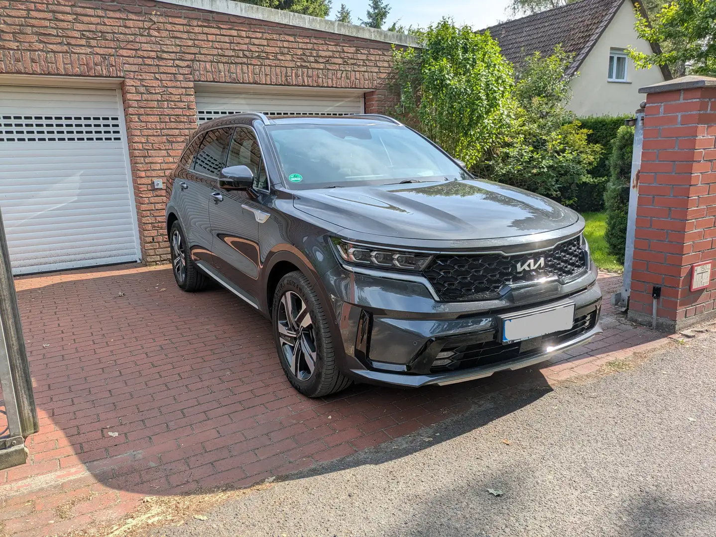 Kia Sorento Sorento 1.6 T-GDI PHEV AWD Aut. Platinum Gris - 1