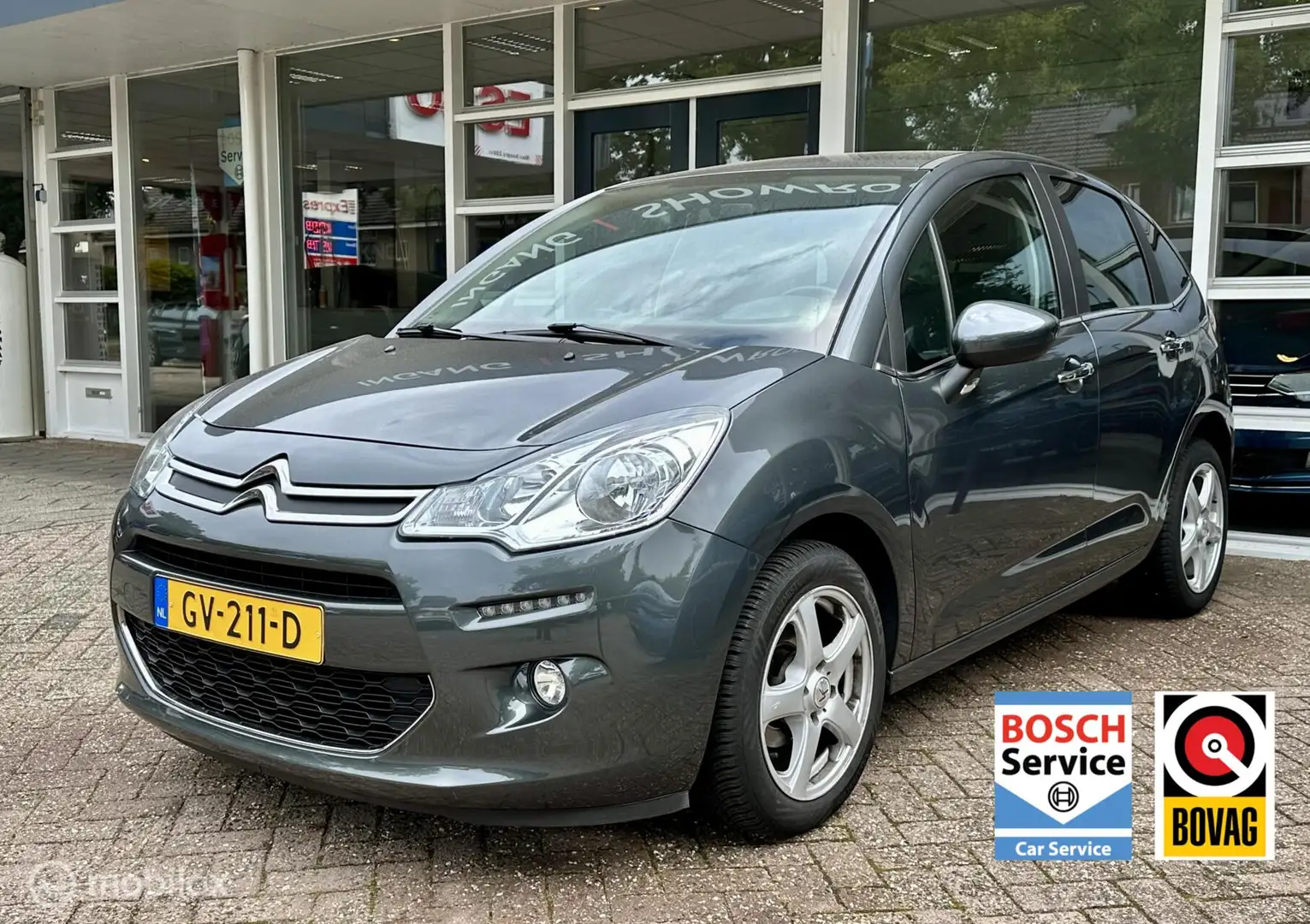 Citroen C3 1.2 PureTech Collection Navi, Bluetooth, Pdc, LM.. Gris - 1
