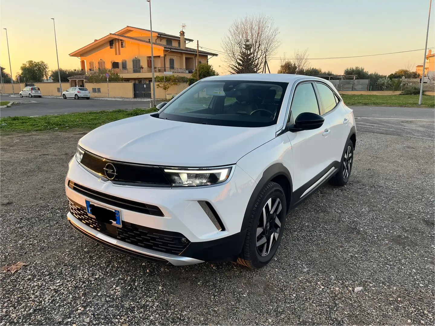 Opel Mokka Mokka II 2020 electric Elegance 136cv Bianco - 1