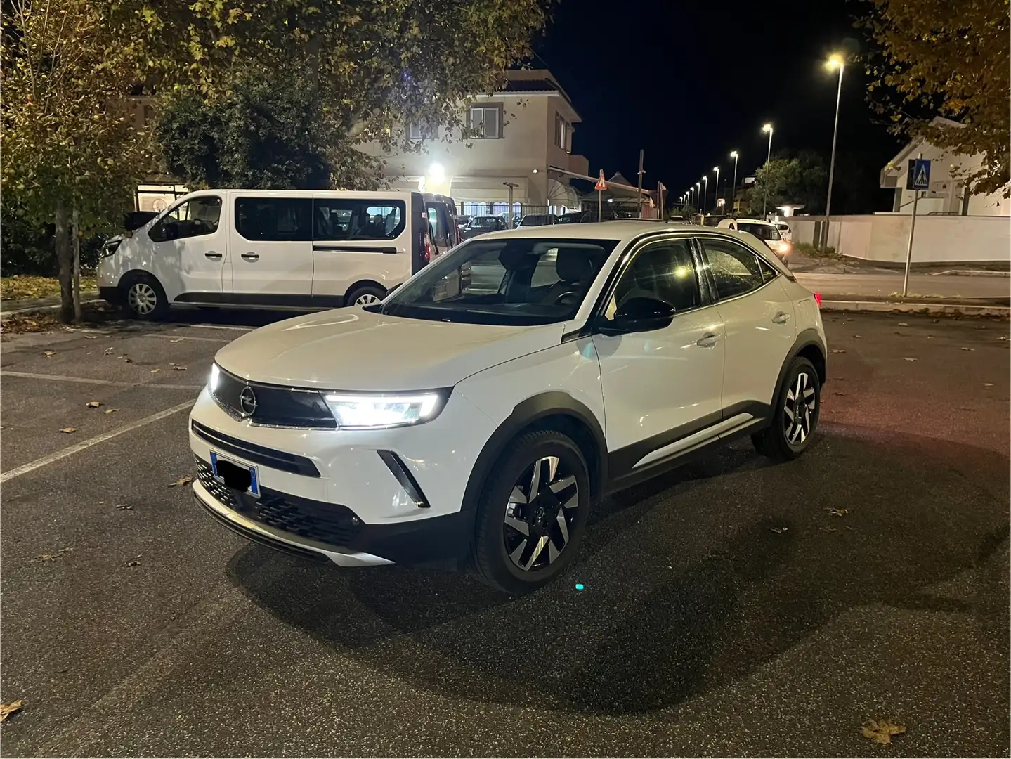 Opel Mokka Mokka II 2020 electric Elegance 136cv Bianco - 1