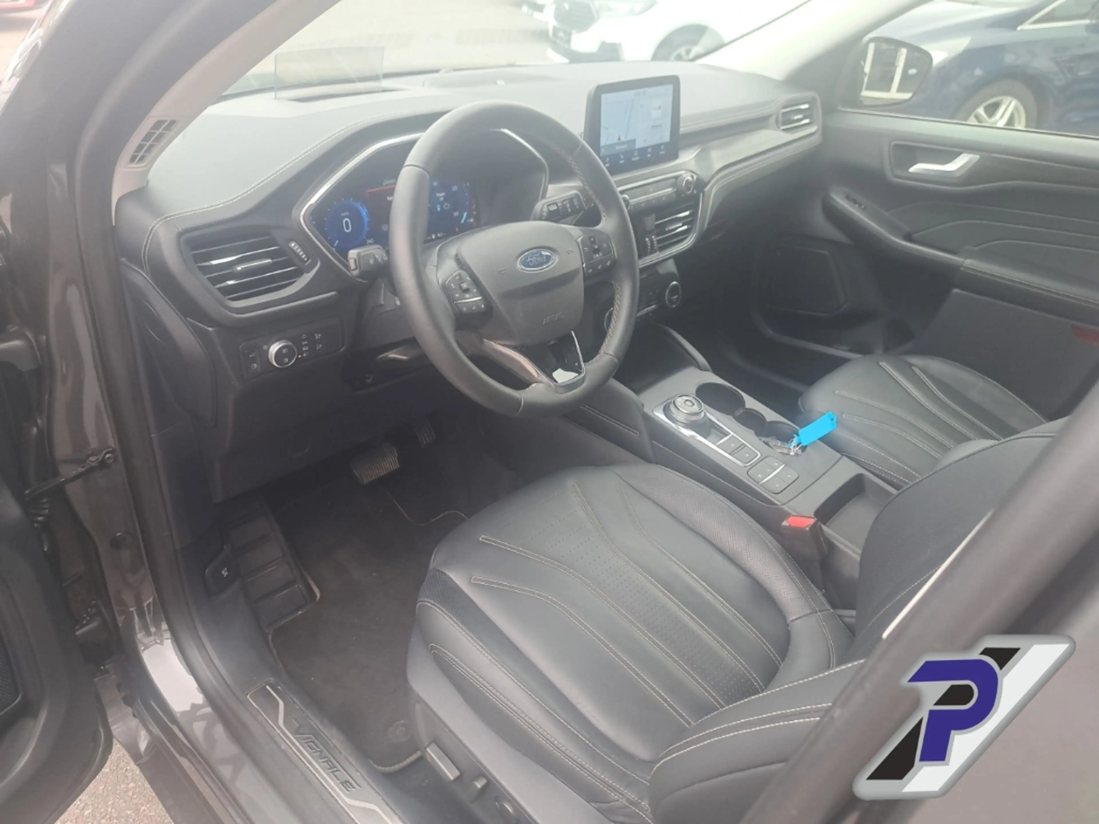 Ford Kuga Plug-In Hybrid Vignale HUD+LED+ACC+TWA+FALSCHFAHRE — photo 12