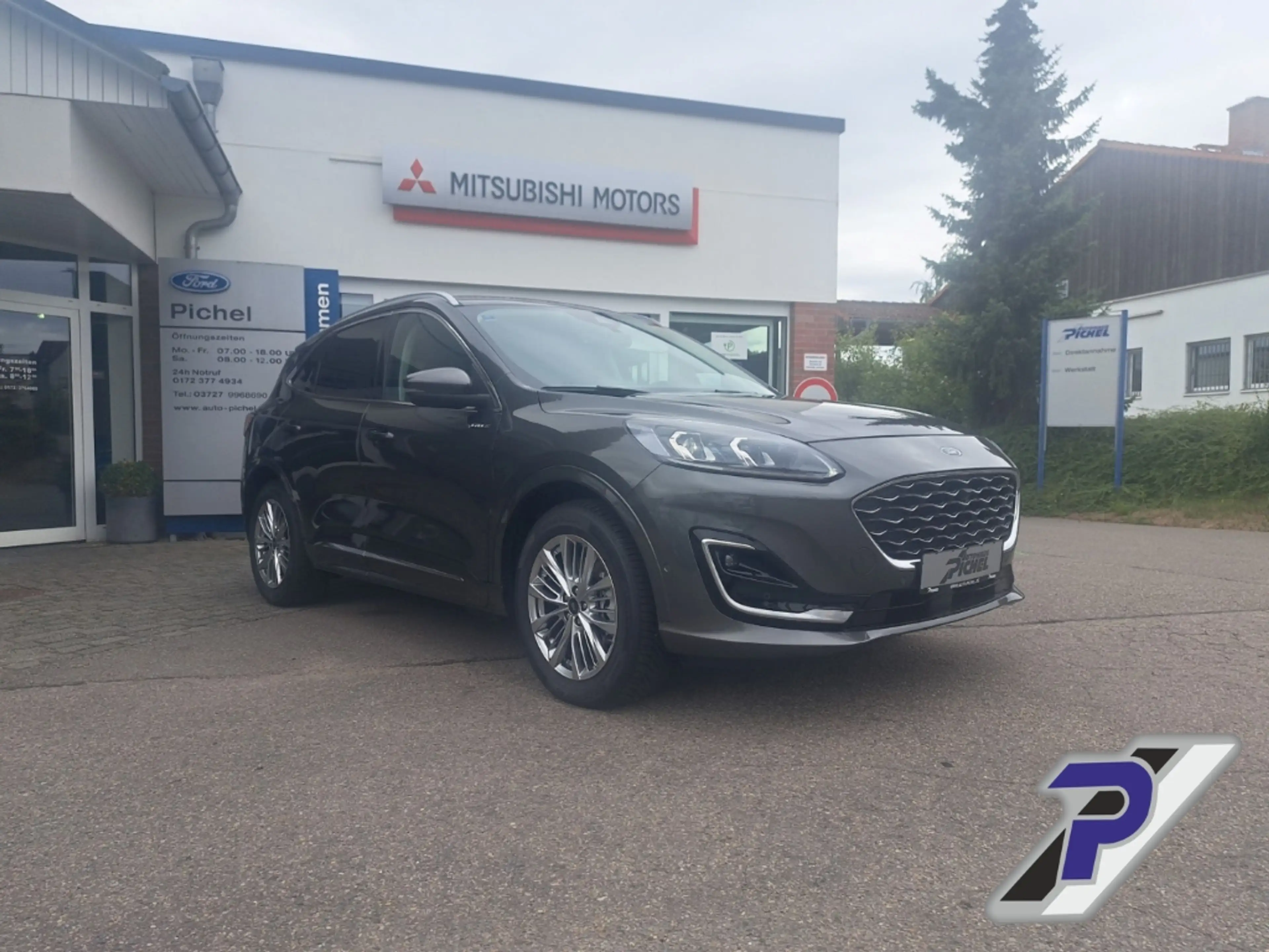 Ford Kuga Plug-In Hybrid Vignale HUD+LED+ACC+TWA+FALSCHFAHRE — photo 8