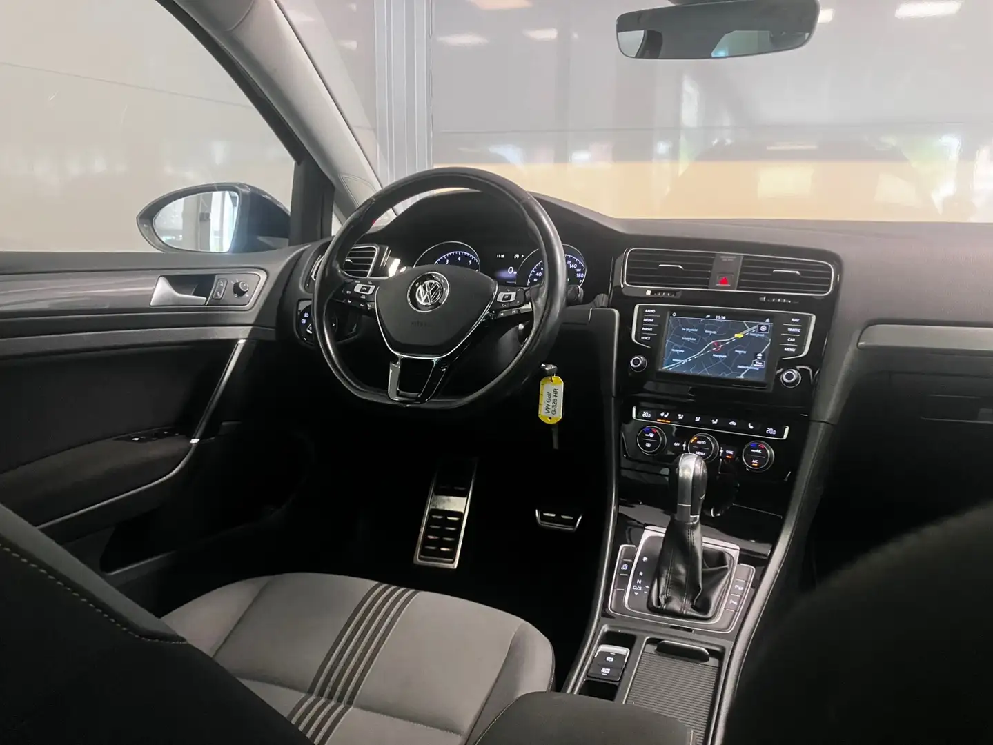 Volkswagen Golf Variant 1.4 TSI ALLSTAR AUTOMAAT | PANODAK | CLIMA| NAVI | Azul - 2