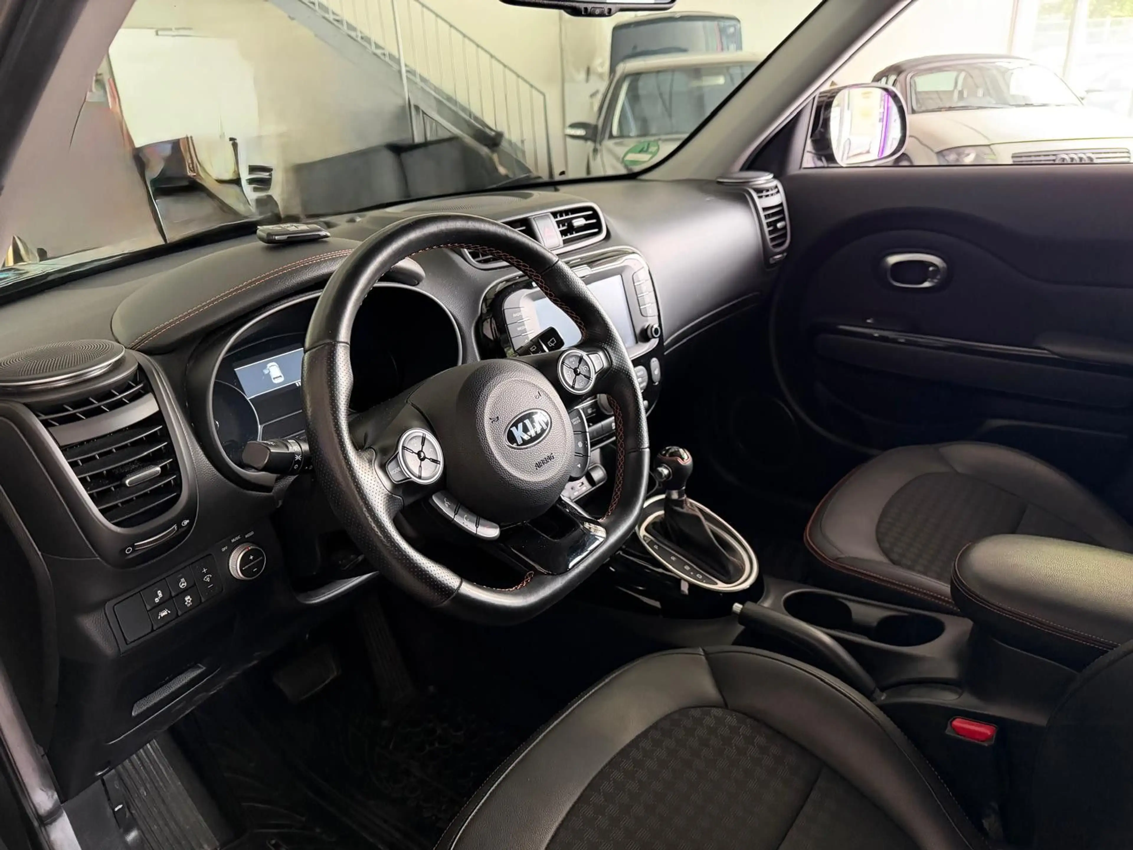 Kia Soul Turbo -Panorama -Teil-Leder -Automatik — photo 6