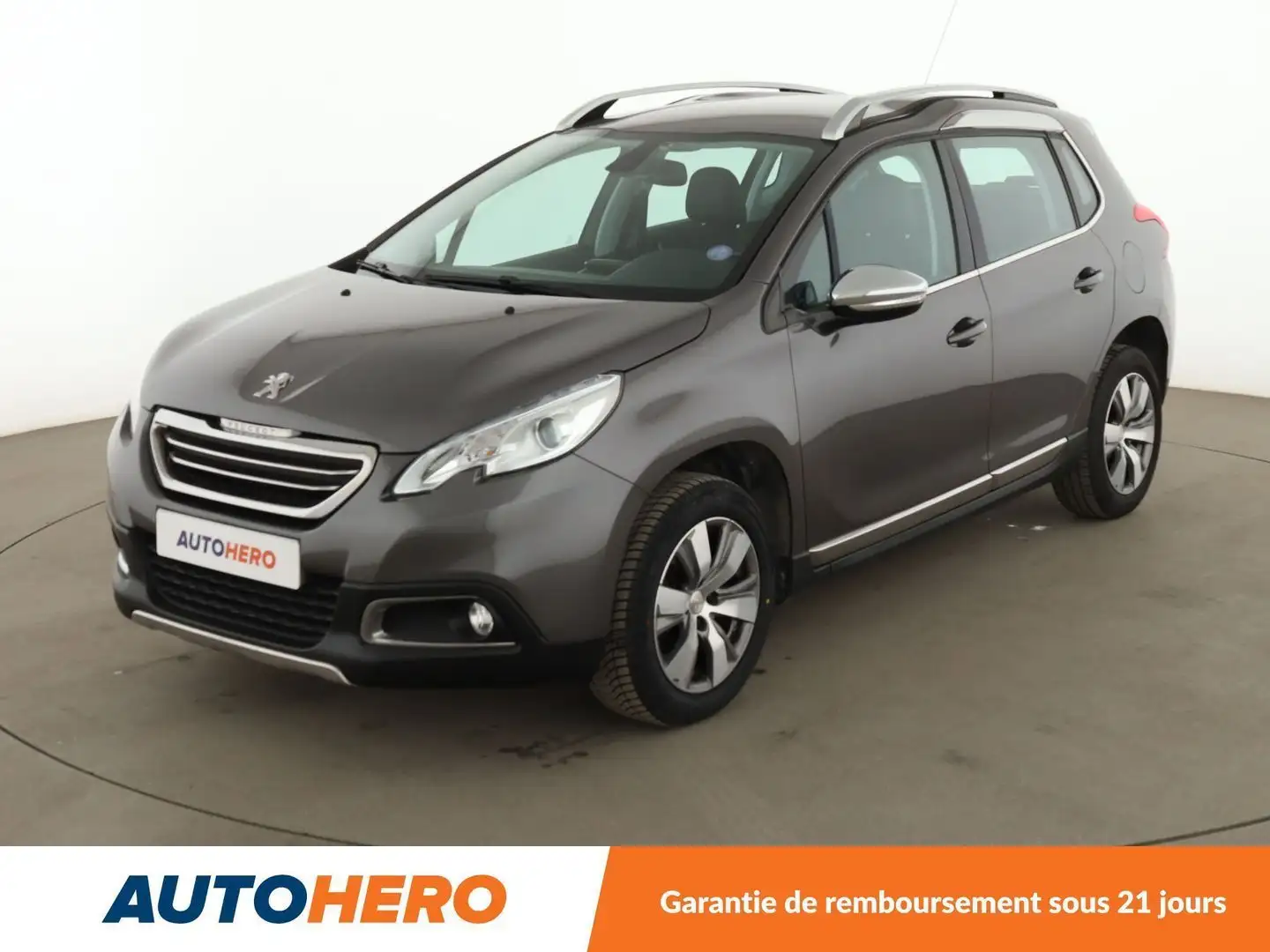 Peugeot 2008 1.2 PureTech Allure Gris - 1
