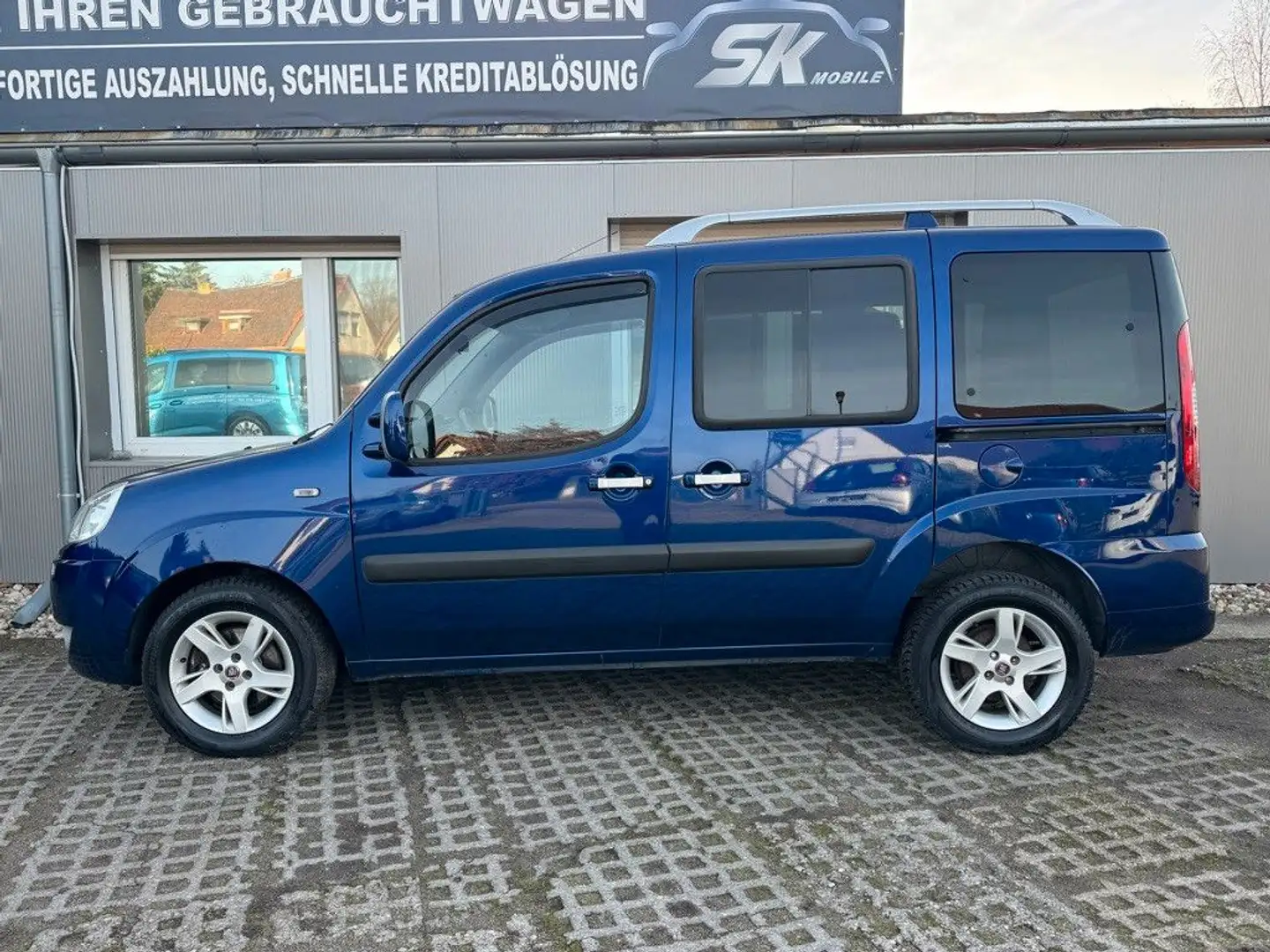 Fiat Doblo Doblò 1.4 8V Malibu KLIMA*AHK*USB Blau - 2