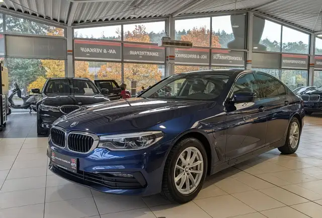 Bmw 530 530e iPerformance Navi Automatische Heckklappenbetätigung Sportsitze Sport Line