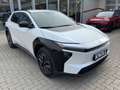 Toyota bZ4X AWD Active Drive 4WD GEWERBEAKTION Weiß - thumbnail 1
