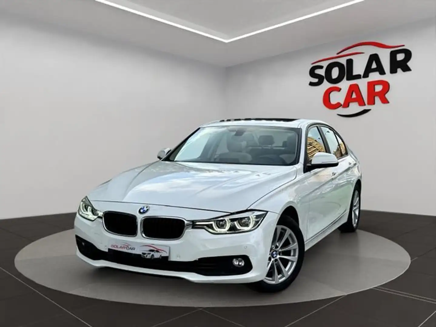BMW 320 2.0 252CV Bianco - 1