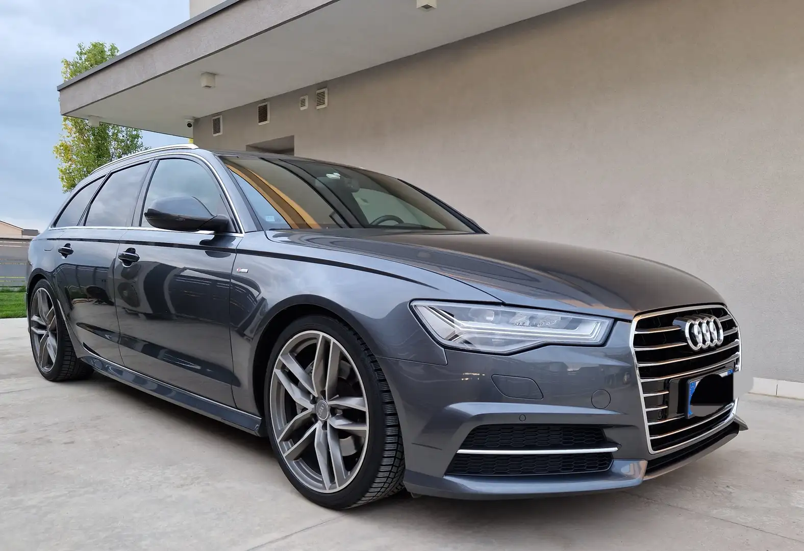 Audi A6 Avant 3.0 tdi Business Plus quattro 272cv s-tronic Grigio - 2
