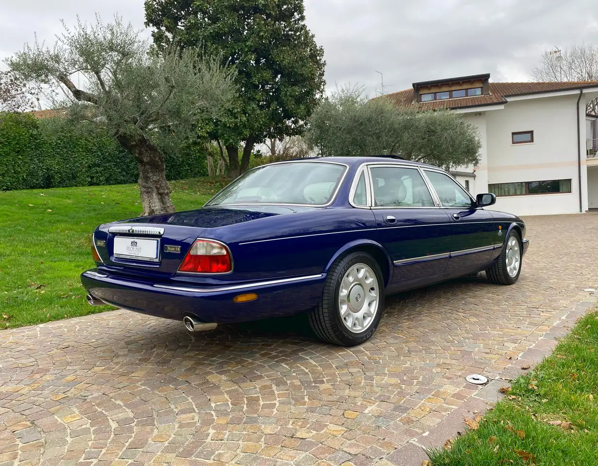 Daimler Super V8 LWB (aggiornamento kit tendicatena), foto 4