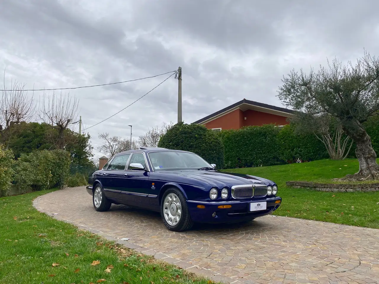 Daimler Super V8 LWB (aggiornamento kit tendicatena), foto 3
