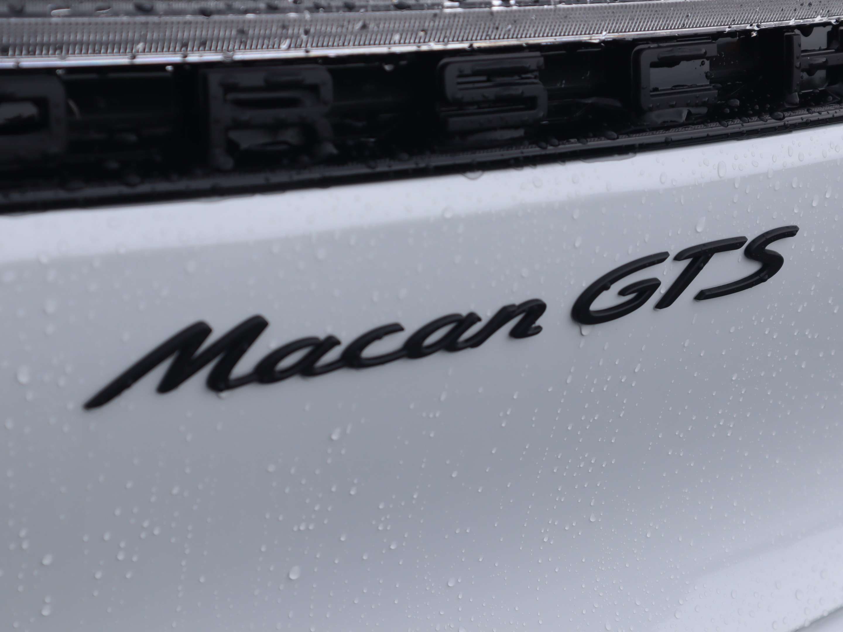2026 Porsche Macan GTS AWD thumb 34