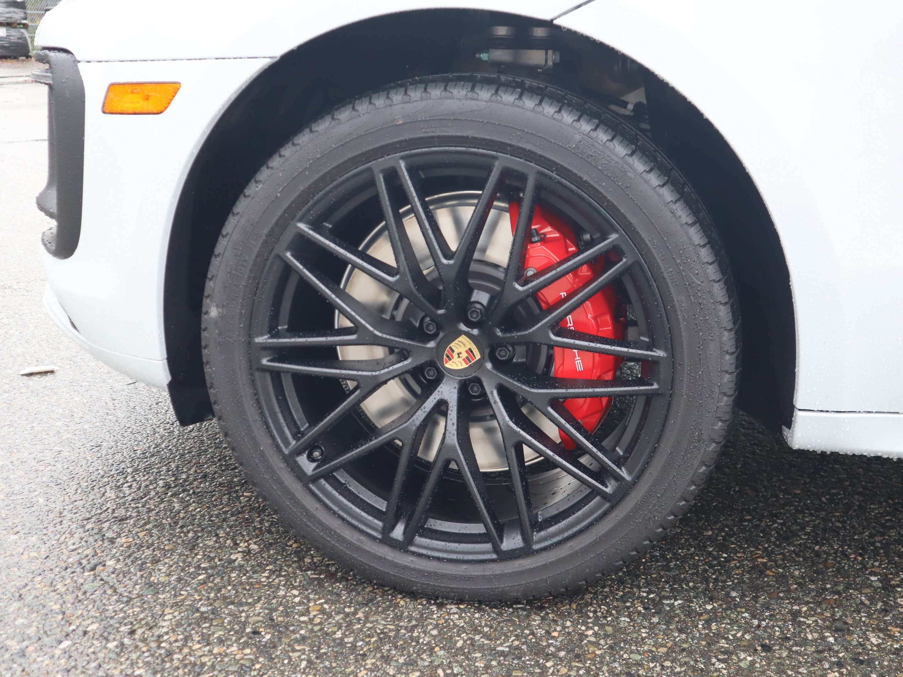 2026 Porsche Macan GTS AWD thumb 30