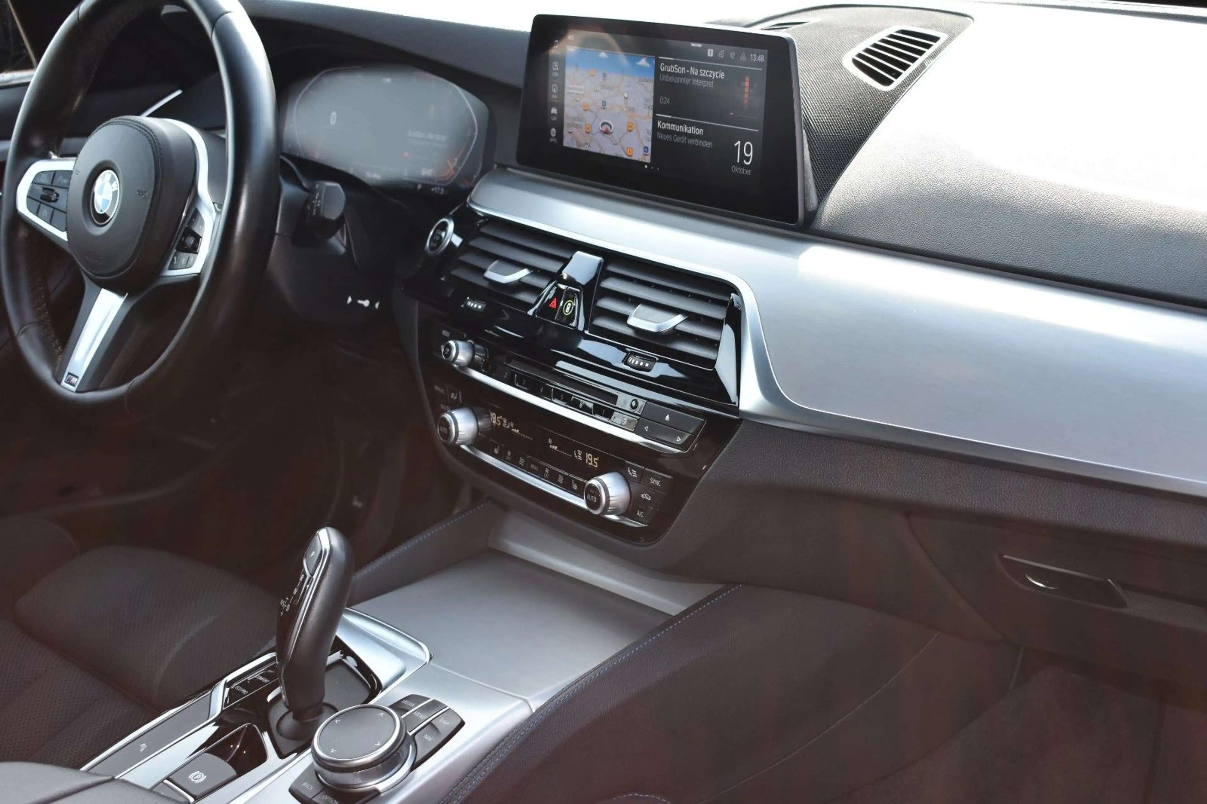 BMW 520 d Touring xDrive M Sport AHK/LED/KAMERA/TEMP. — photo 14