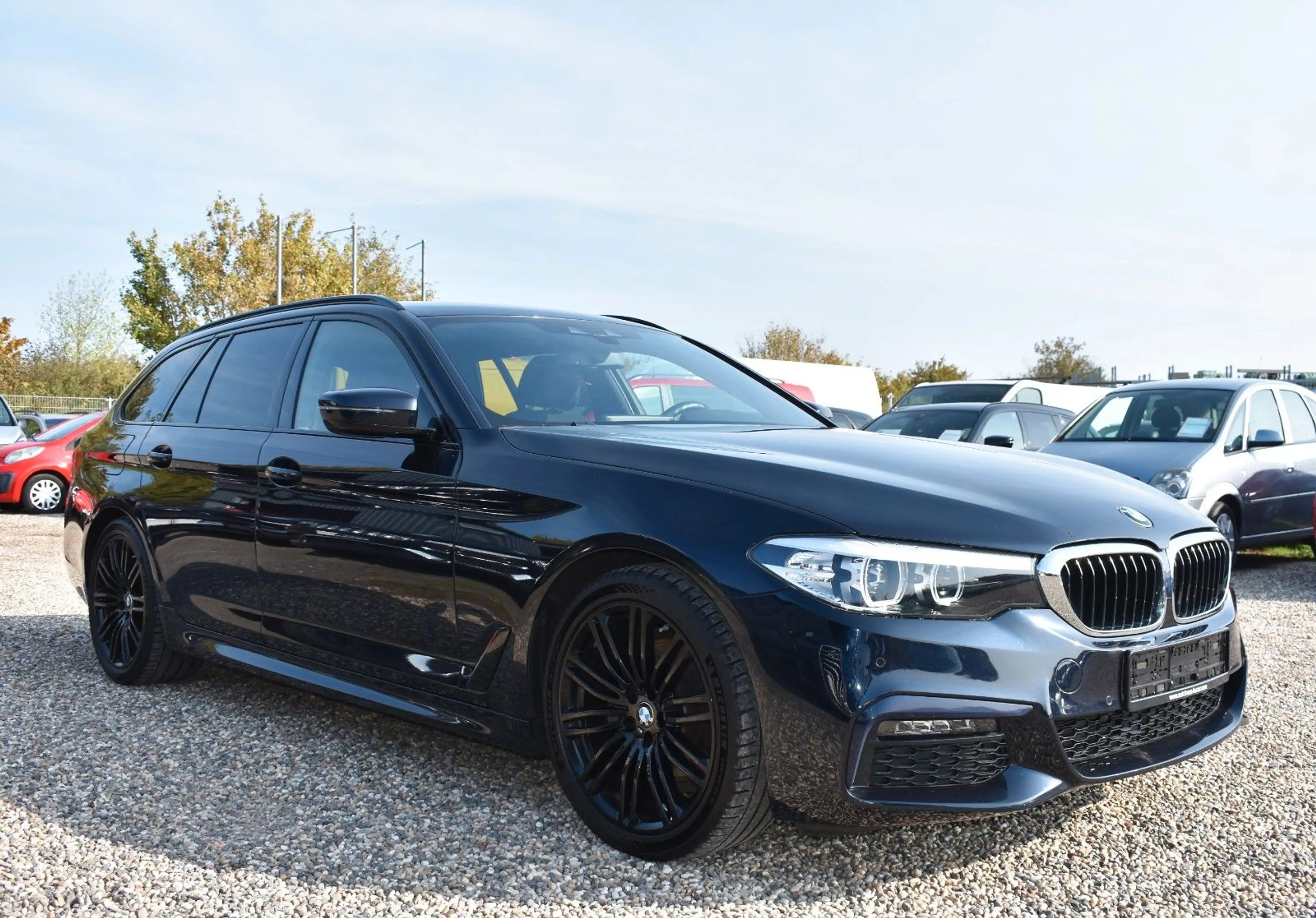 BMW 520 d Touring xDrive M Sport AHK/LED/KAMERA/TEMP. — photo 2