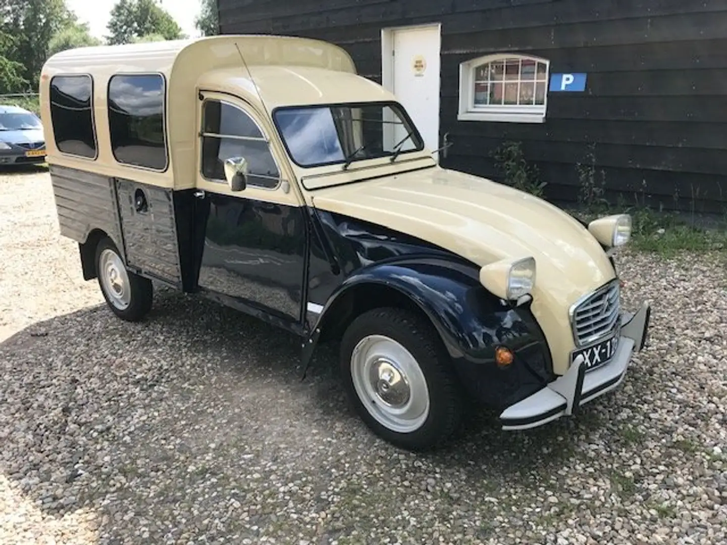 Citroen 2CV AK 400 - 1