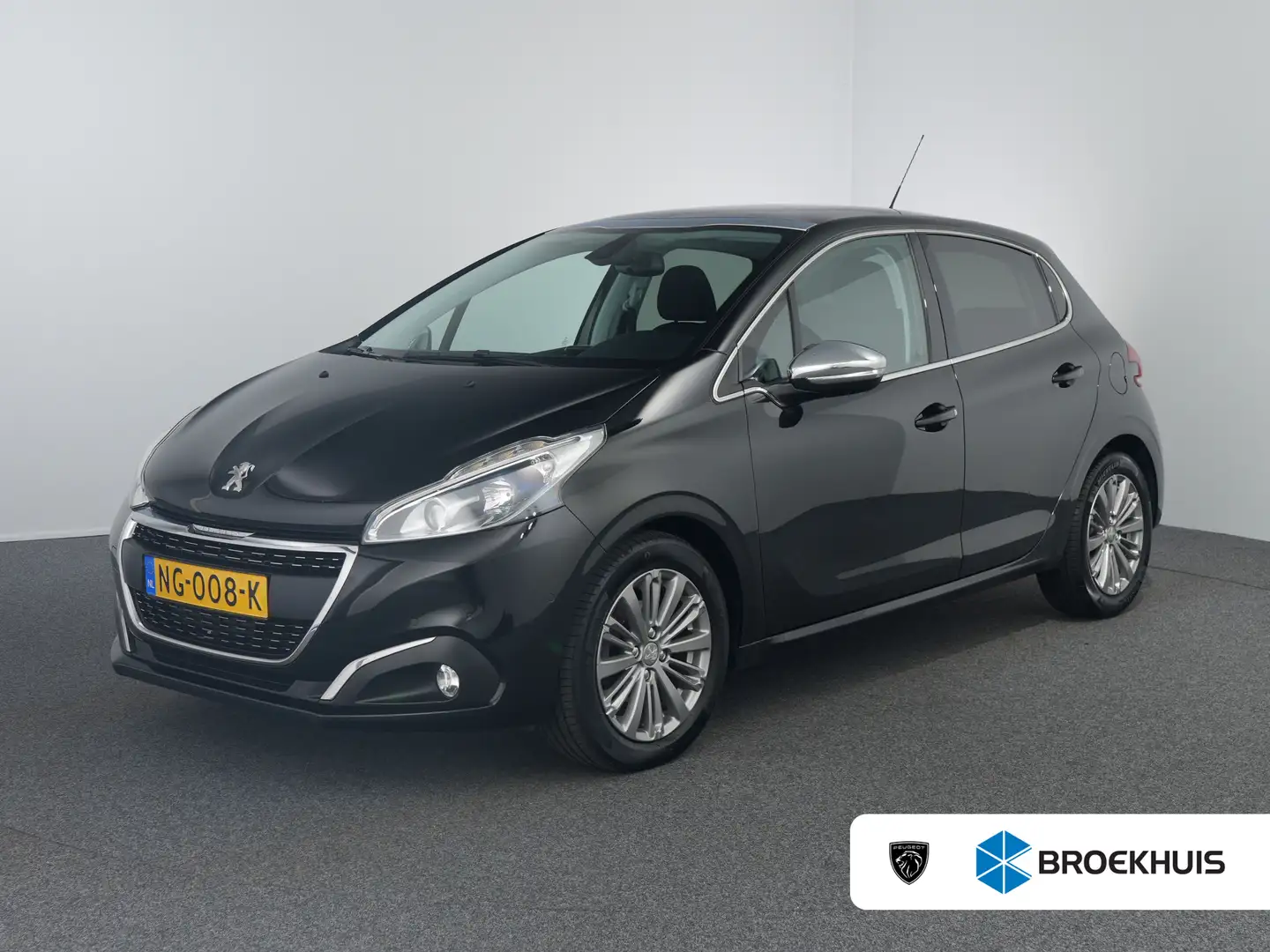 Peugeot 208 1.2 PureTech Allure | Achteruitrijcamera standaard Schwarz - 1