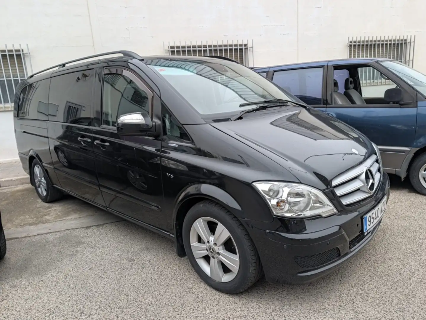 Mercedes-Benz Viano 3.0CDI Ambiente Compacta Aut. Negro - 1