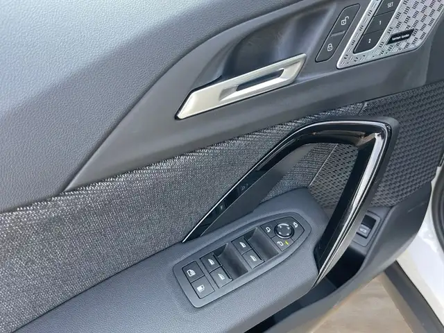 BMW X1 view 10