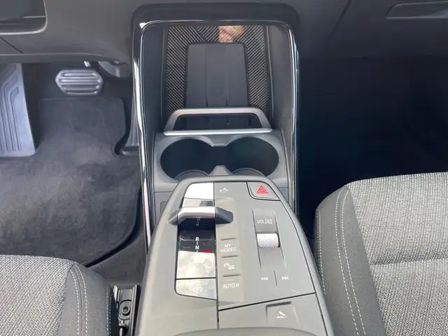 BMW X1 view 13