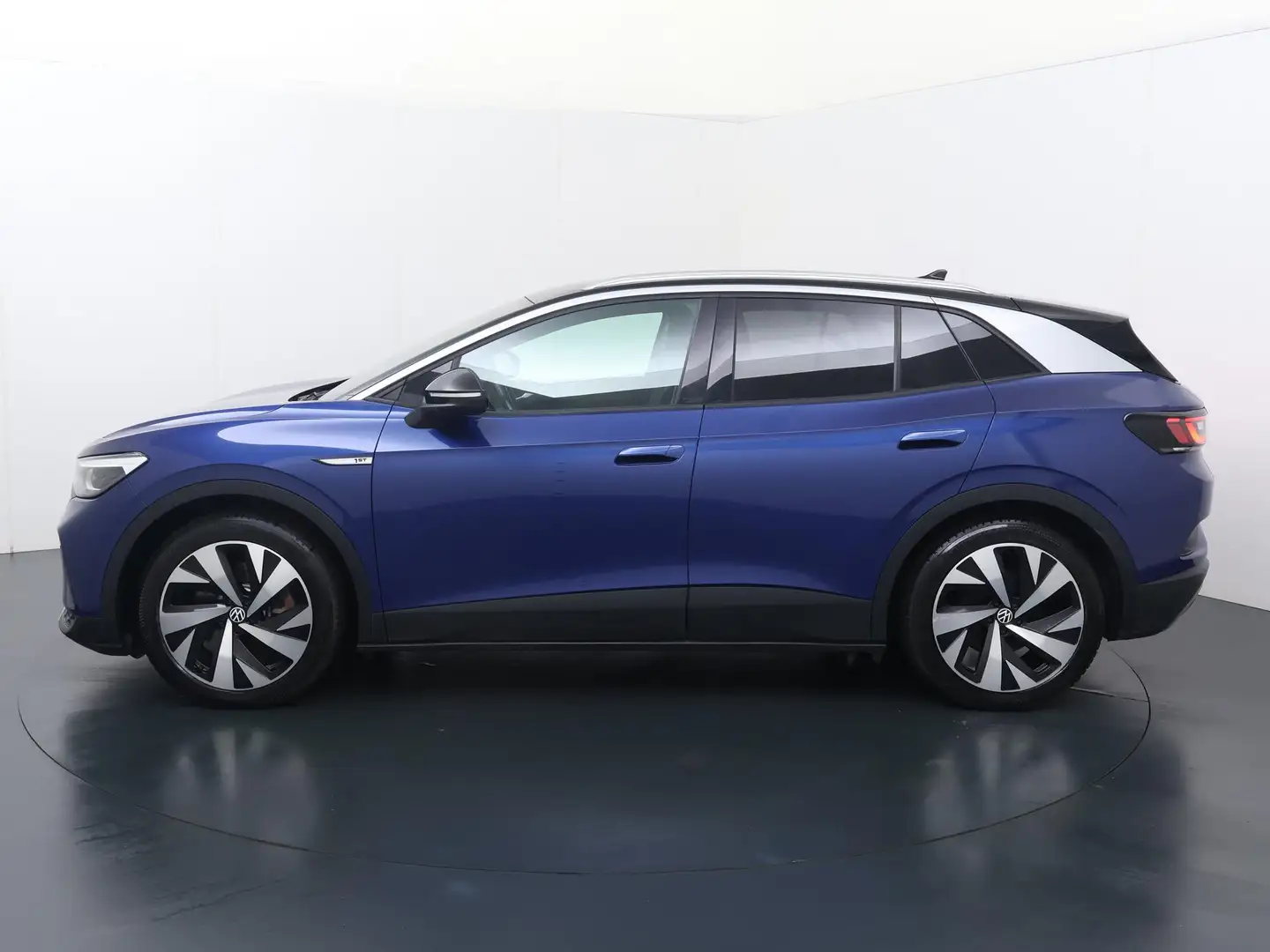 Volkswagen ID.4 First 77 kWh | 204 PK | SoH 87% | Navigatiesystee Bleu - 2