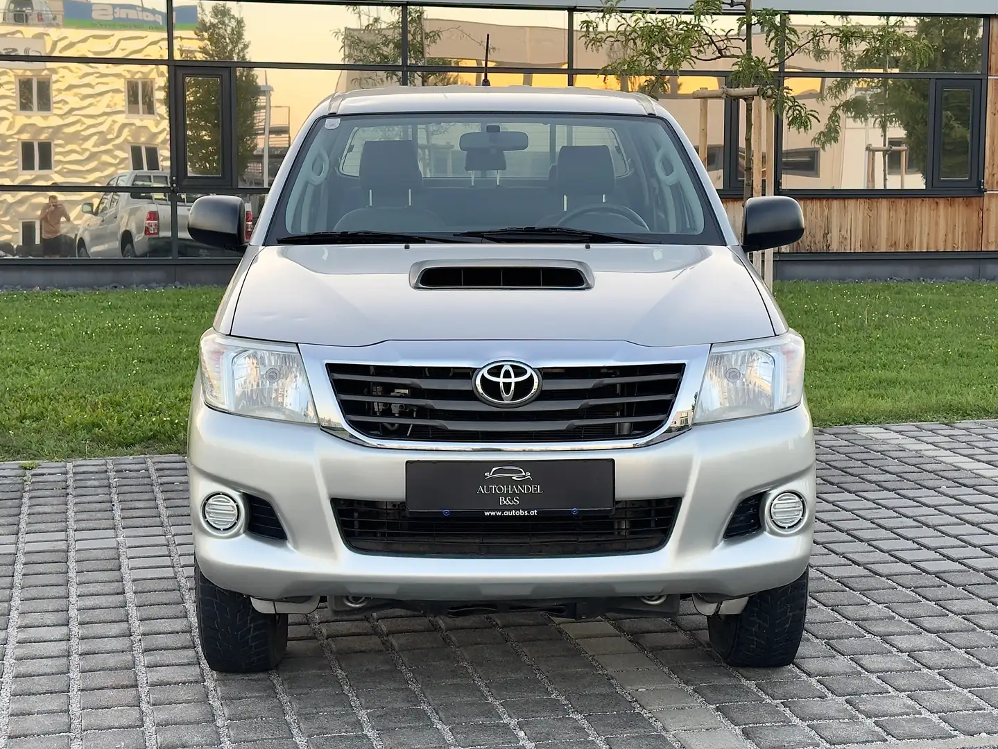 Toyota Hilux Hilux DK Country 4x4 2,5 D-4D 145 *NUR 65.000KM* Silber - 2