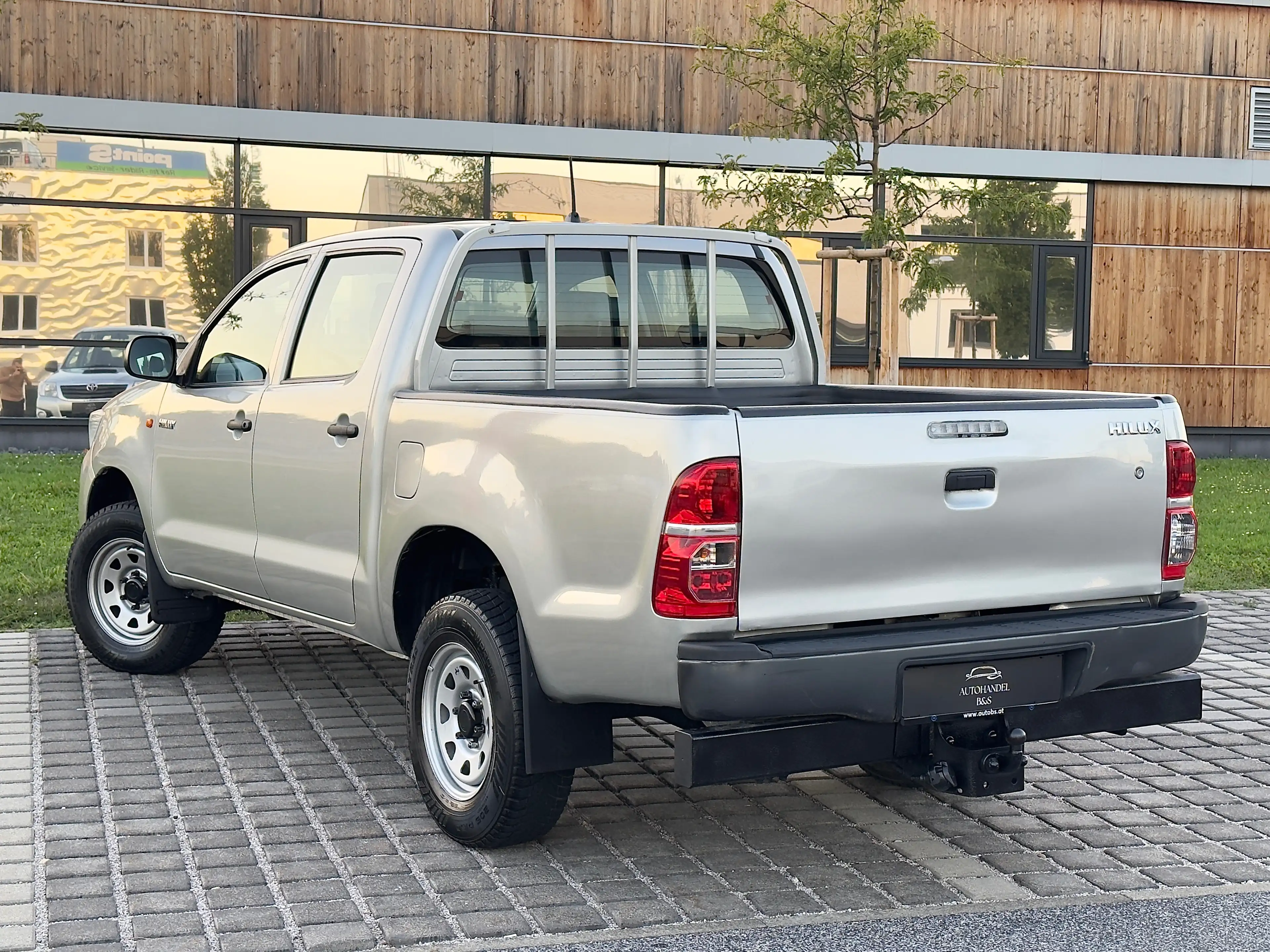 Toyota Hilux Hilux DK Country 4x4 2,5 D-4D 145 *NUR 65.000KM* — photo 4
