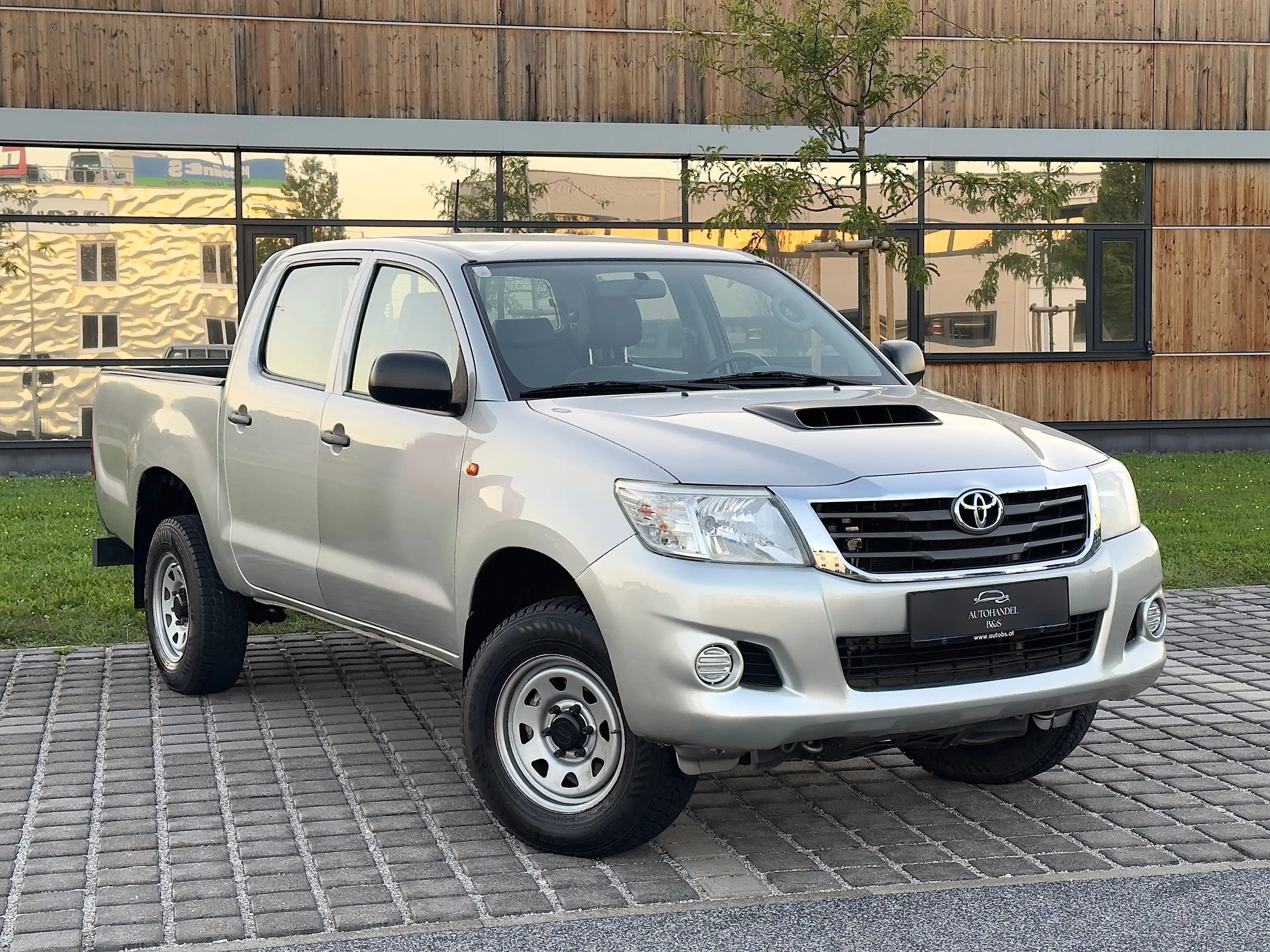 Toyota Hilux Hilux DK Country 4x4 2,5 D-4D 145 *NUR 65.000KM* — photo 9