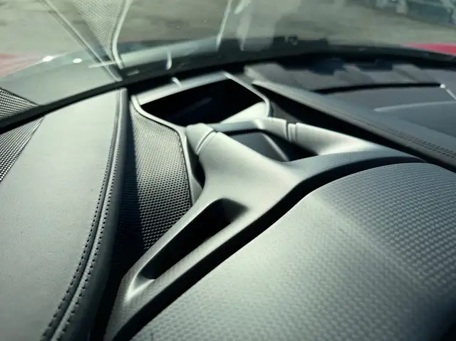 Ferrari SF90 Spider CARBON LIFT JBL HEAD UP KAMERA MWST GARANTIE 2028! Ansicht 24