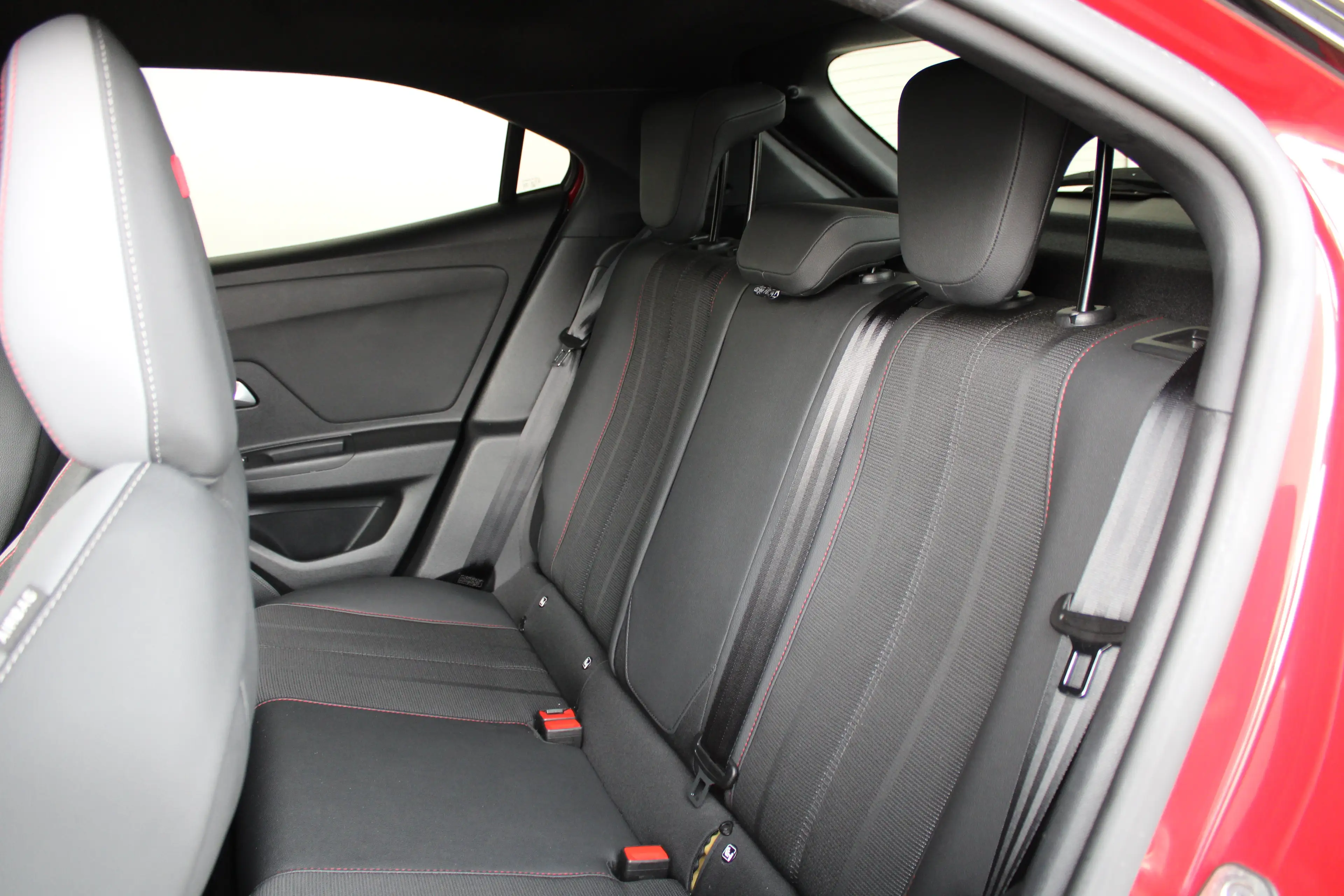 Opel Mokka-E GS Line 50-kWh 11kw bl. | Warmtepomp | Stoel en st — photo 14