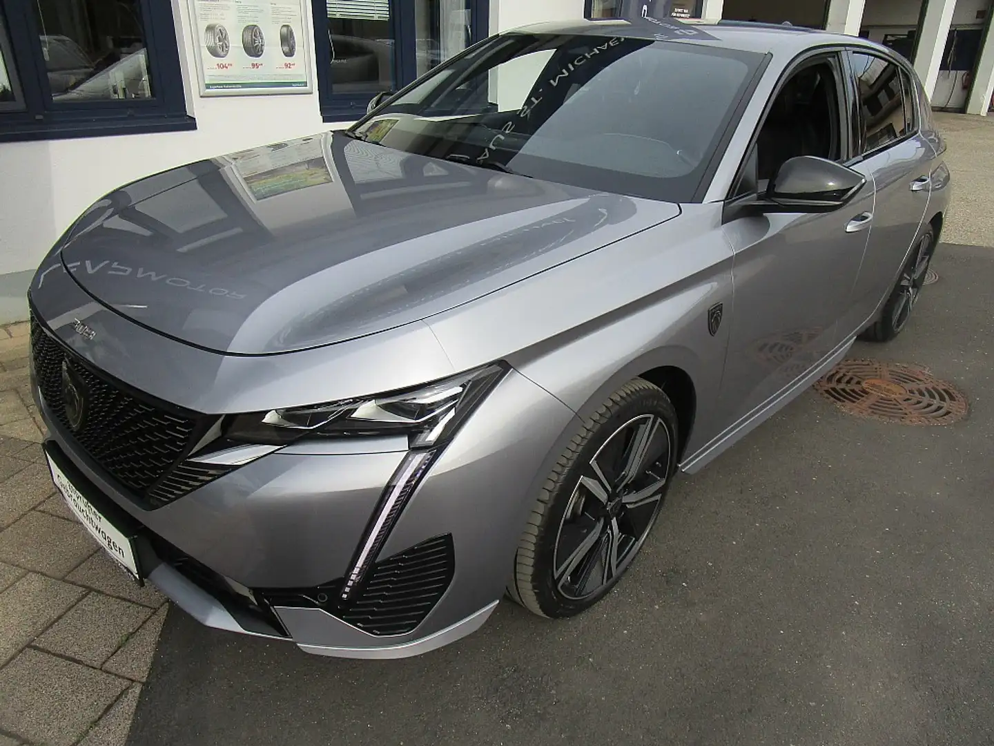 Peugeot 308 PureTech 130 S&S EAT8 GT Grau - 1