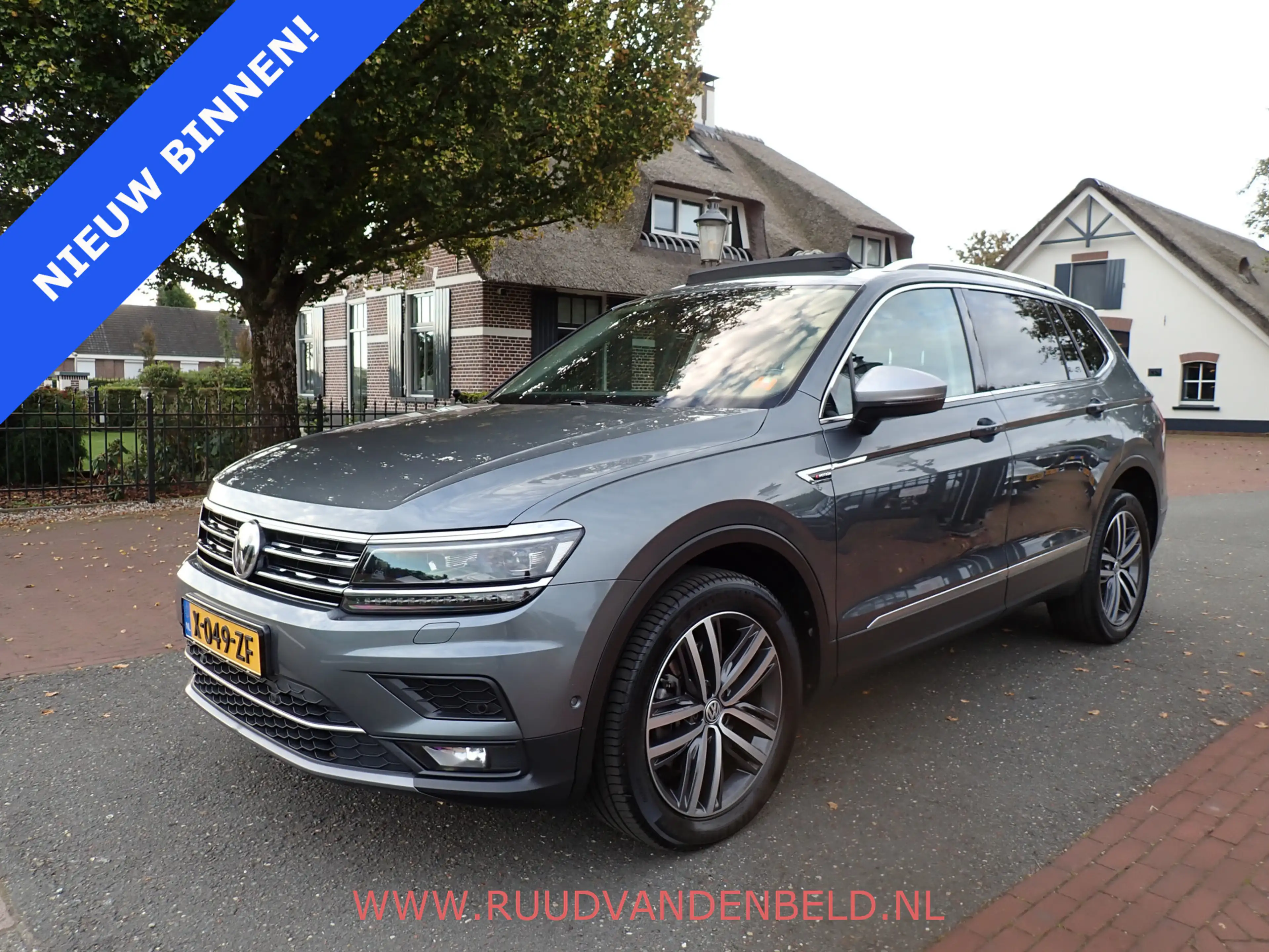 Volkswagen Tiguan Allspace 2.0TDI KEYLESS / ACC / CAMERA / CARPLAY / 19'' / H