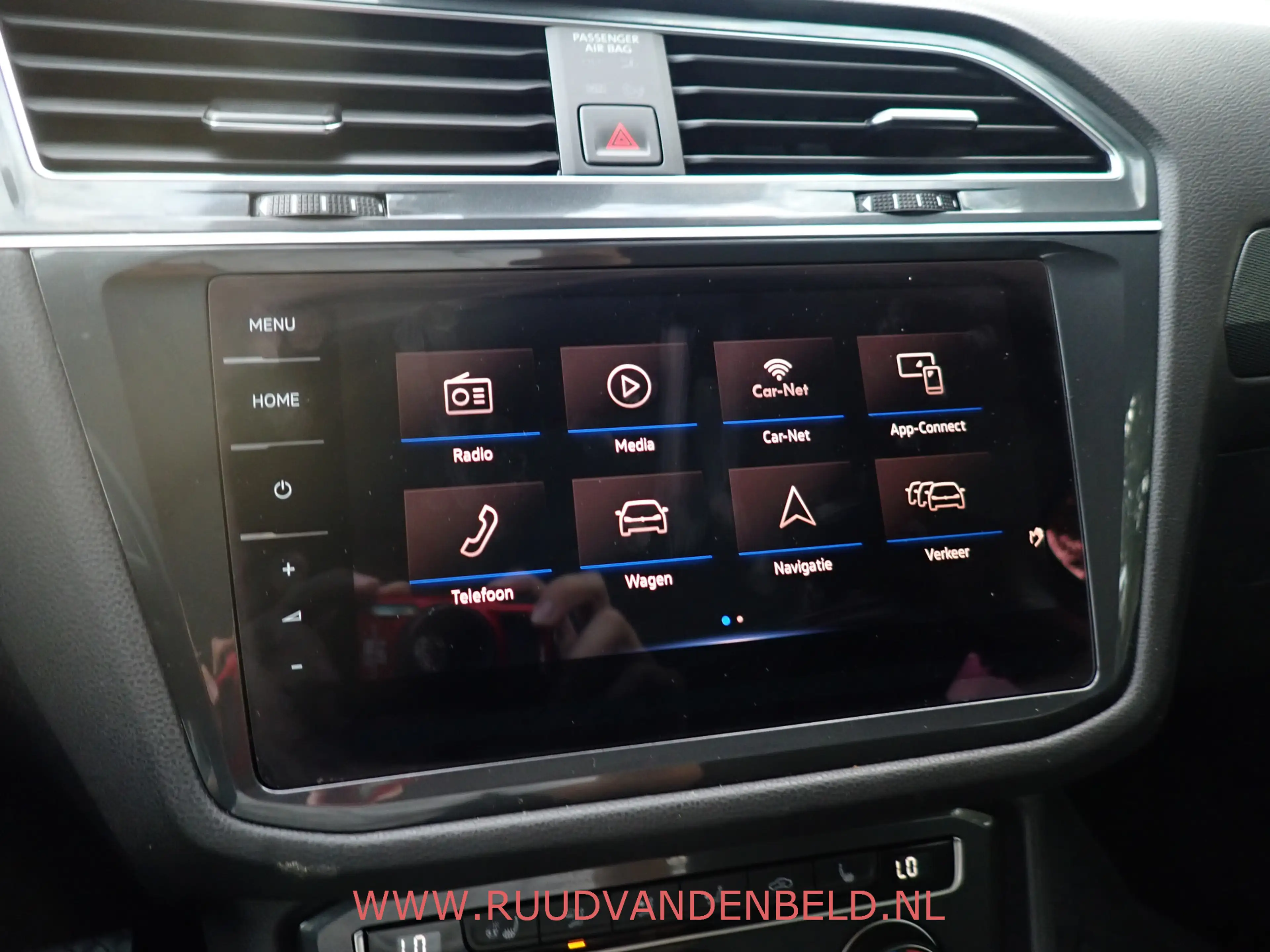 Volkswagen Tiguan Allspace 2.0TDI KEYLESS / ACC / CAMERA / CARPLAY / 19'' / H — photo 18
