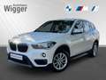 BMW X1 sDrive 18i Advantage/Navigation/SHZ/GRA/PDC Blanc - thumbnail 1