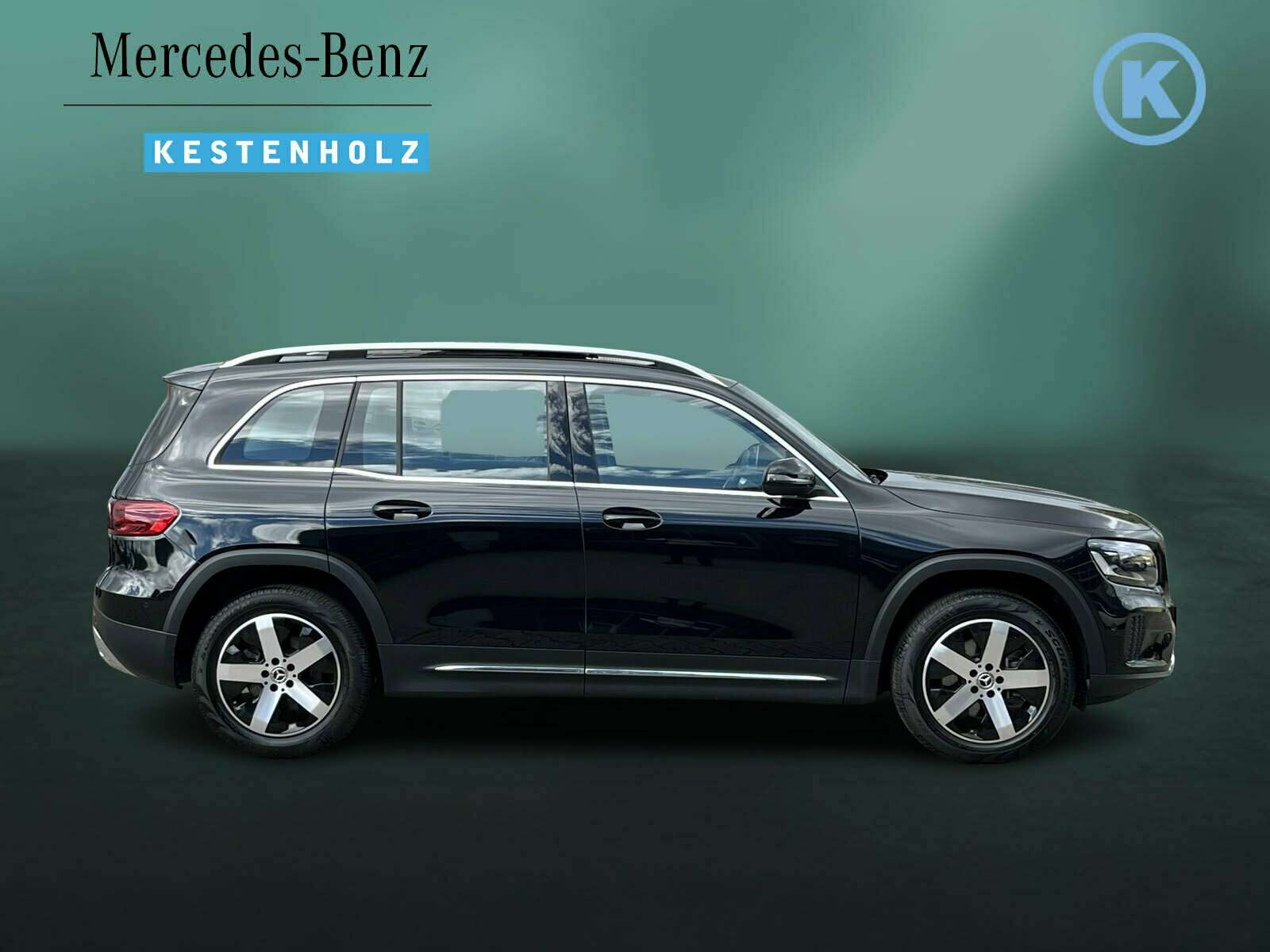 Mercedes-Benz GLB 220