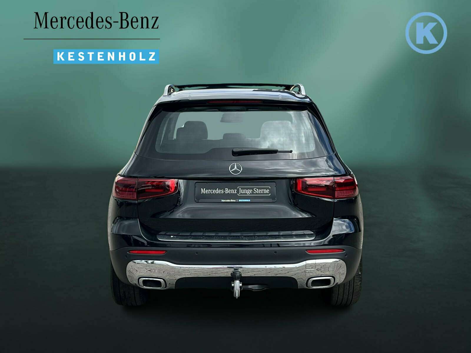 Mercedes-Benz GLB 220