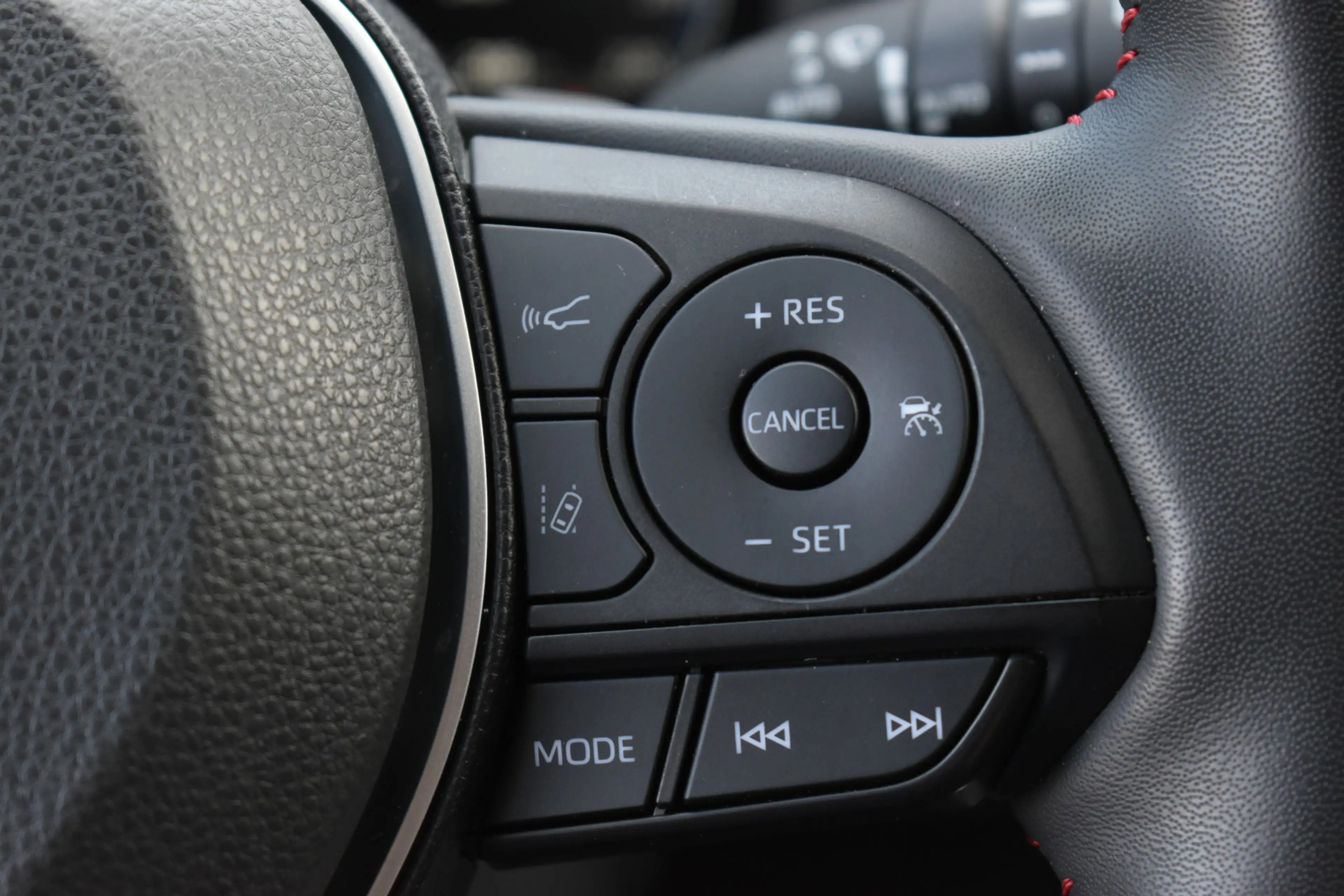 Suzuki Across 2.5 Plug-in Hybrid Style Automaat 185pk | Apple Ca — photo 10