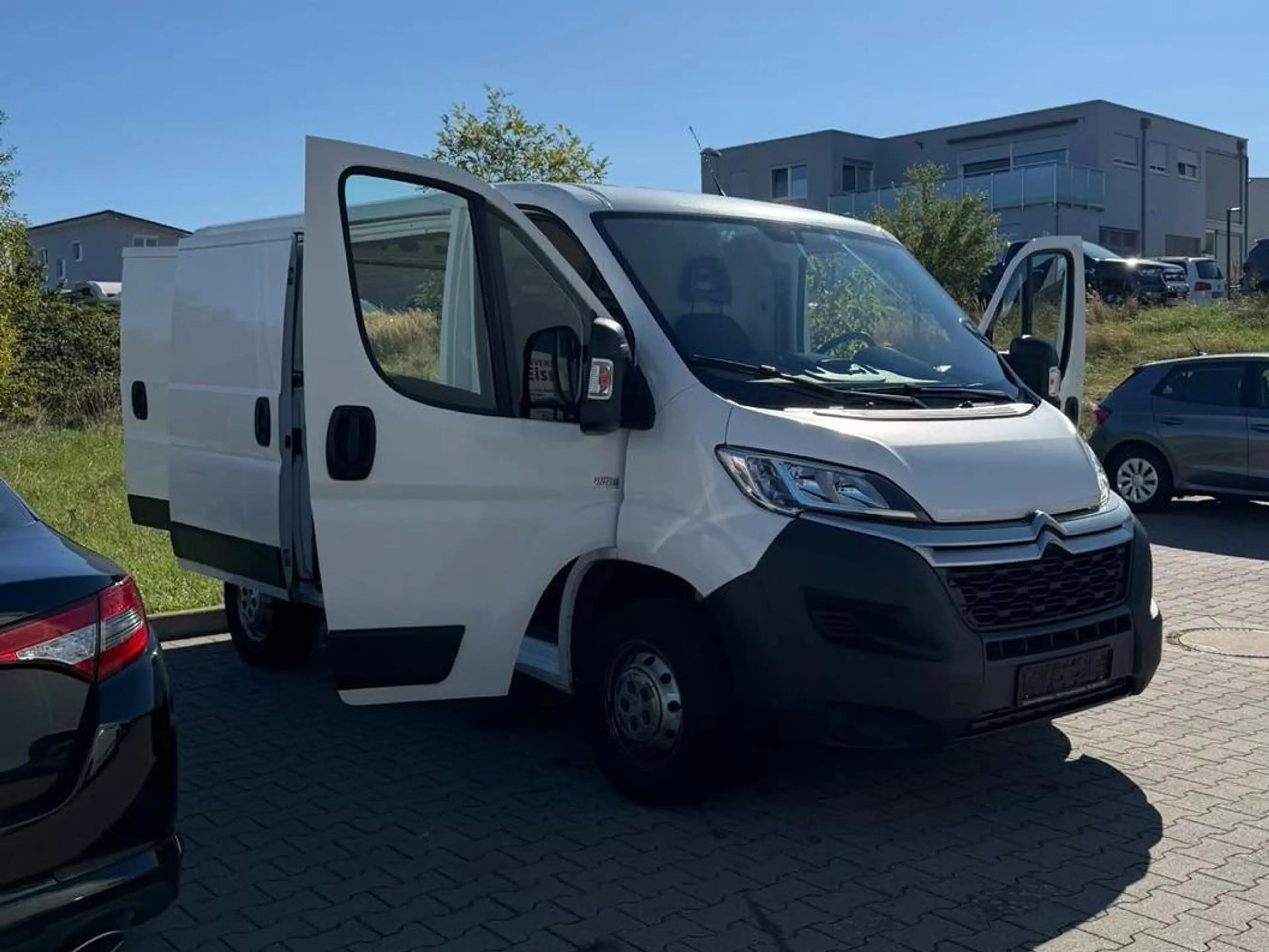Citroen Jumper Jumper 30 BlueHDi 30 L1H1 S — photo 2