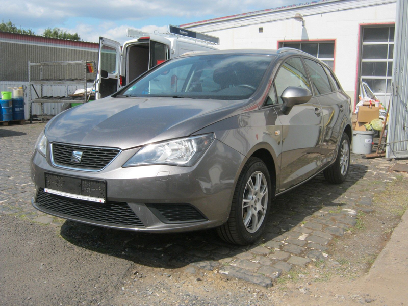 SEAT Ibiza ST Style Salsa — photo 3