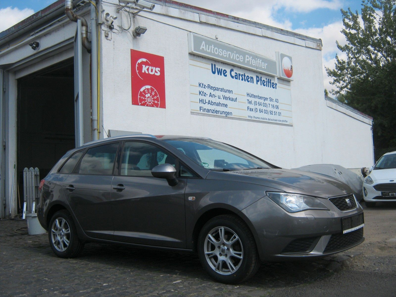 SEAT Ibiza ST Style Salsa
