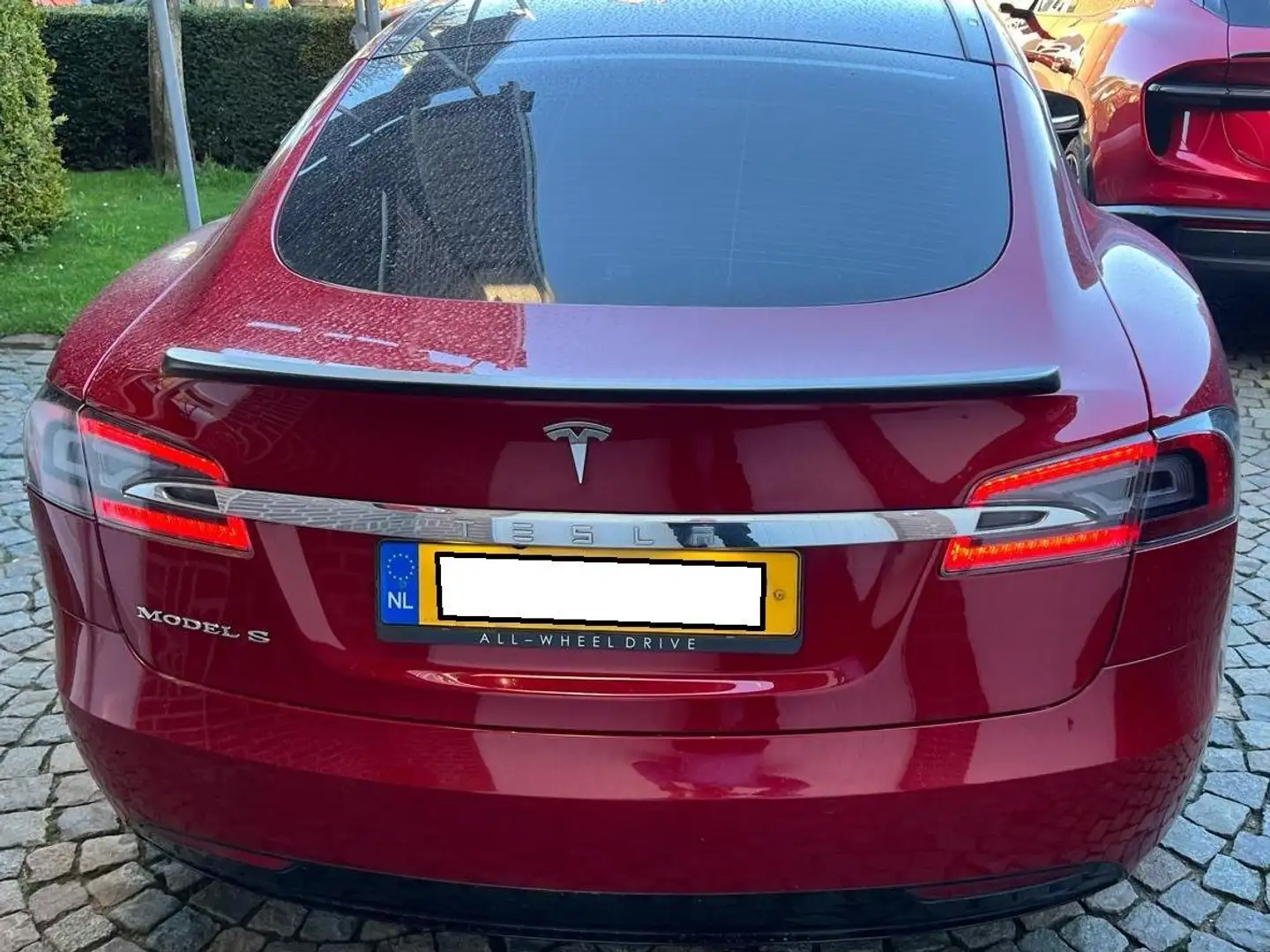 Tesla Model S 100D Czerwony - 2