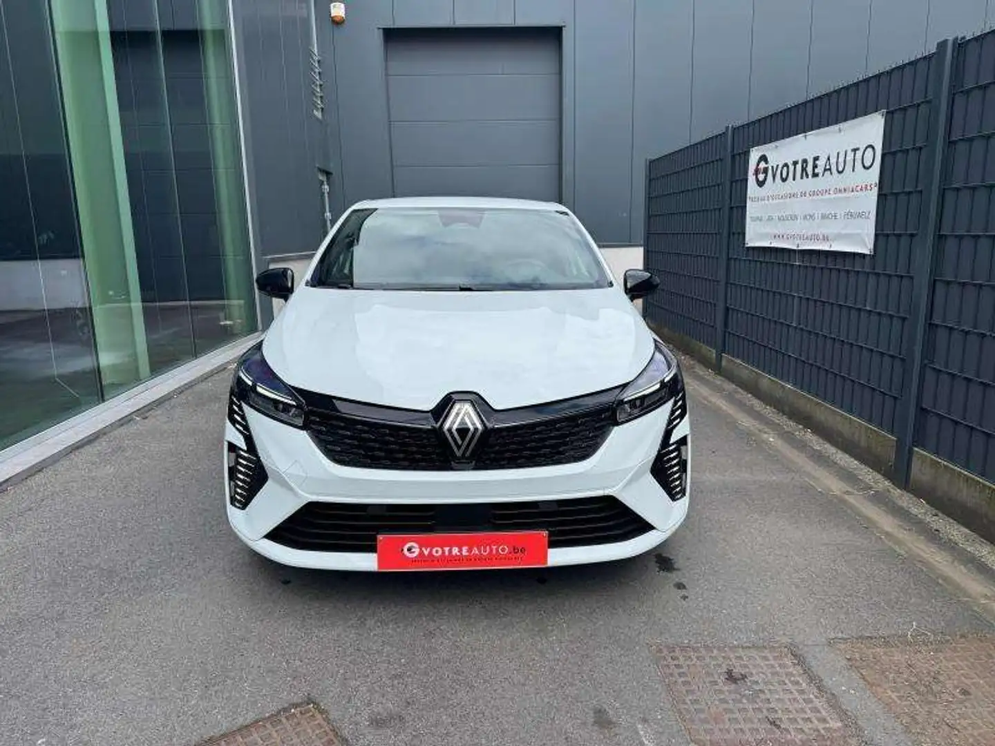 Renault Clio TECHNO E-TECH FULL HYBRID 145 Blanc - 2