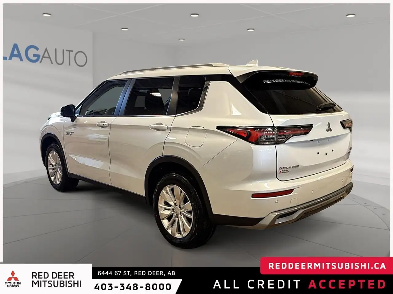 Mitsubishi Outlander снимка Mitsubishi Outlander