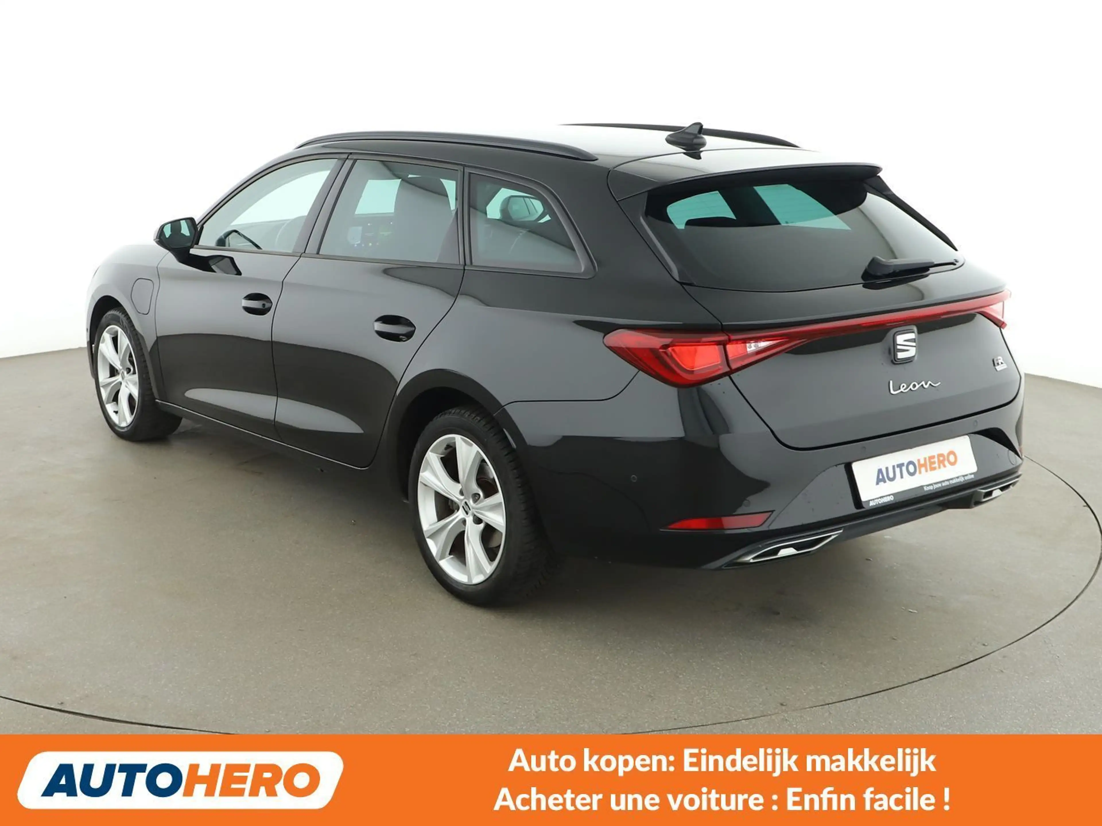 SEAT Leon e-Hybrid 1.4 TSI e-HYBRID FR — photo 4