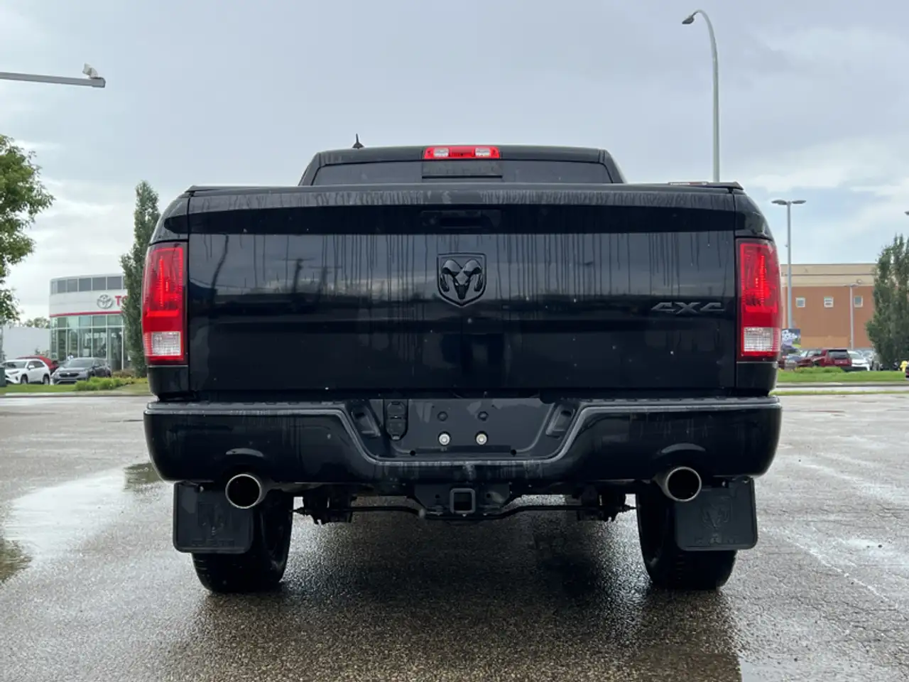 RAM 1500 снимка RAM 1500